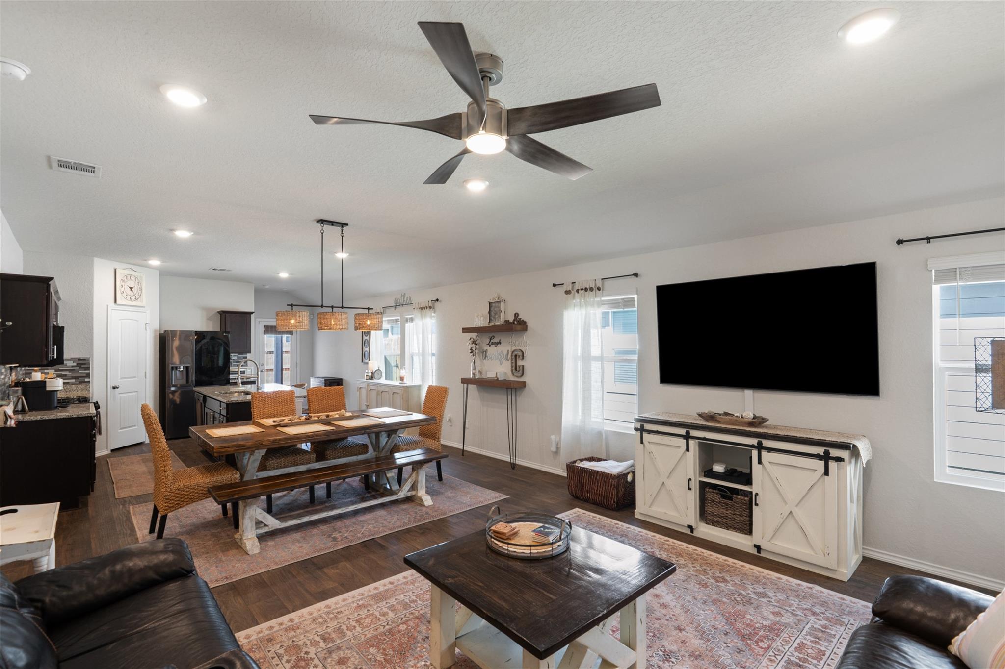 140 Skipping Stone Lane Ln, San Marcos, TX 78666