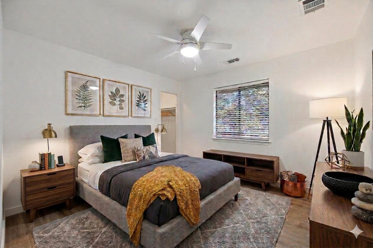 13016 Moorcroft Ln, Austin, TX 78729