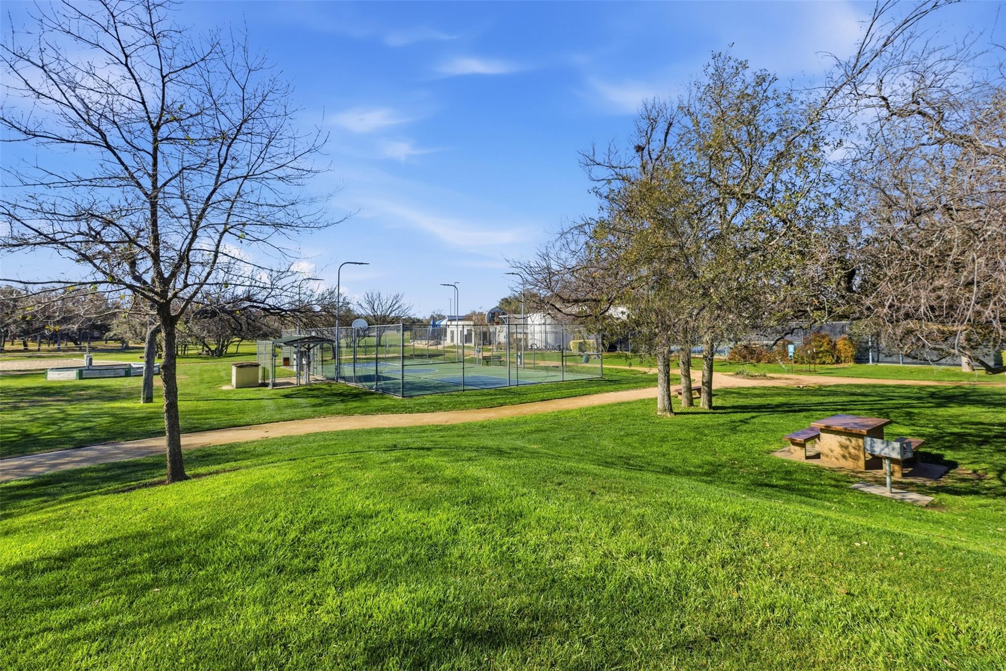 13016 Moorcroft Ln, Austin, TX 78729