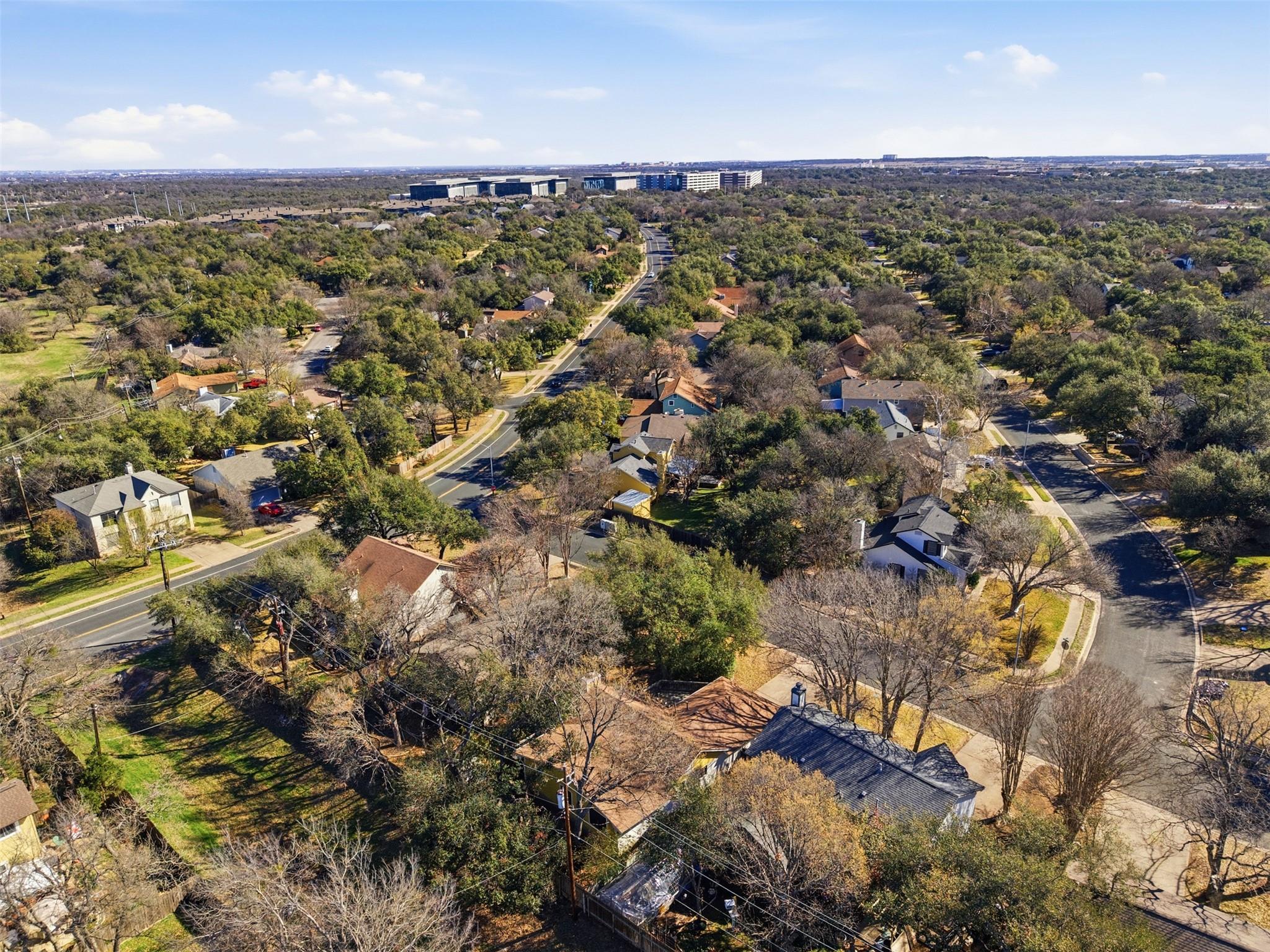 13016 Moorcroft Ln, Austin, TX 78729