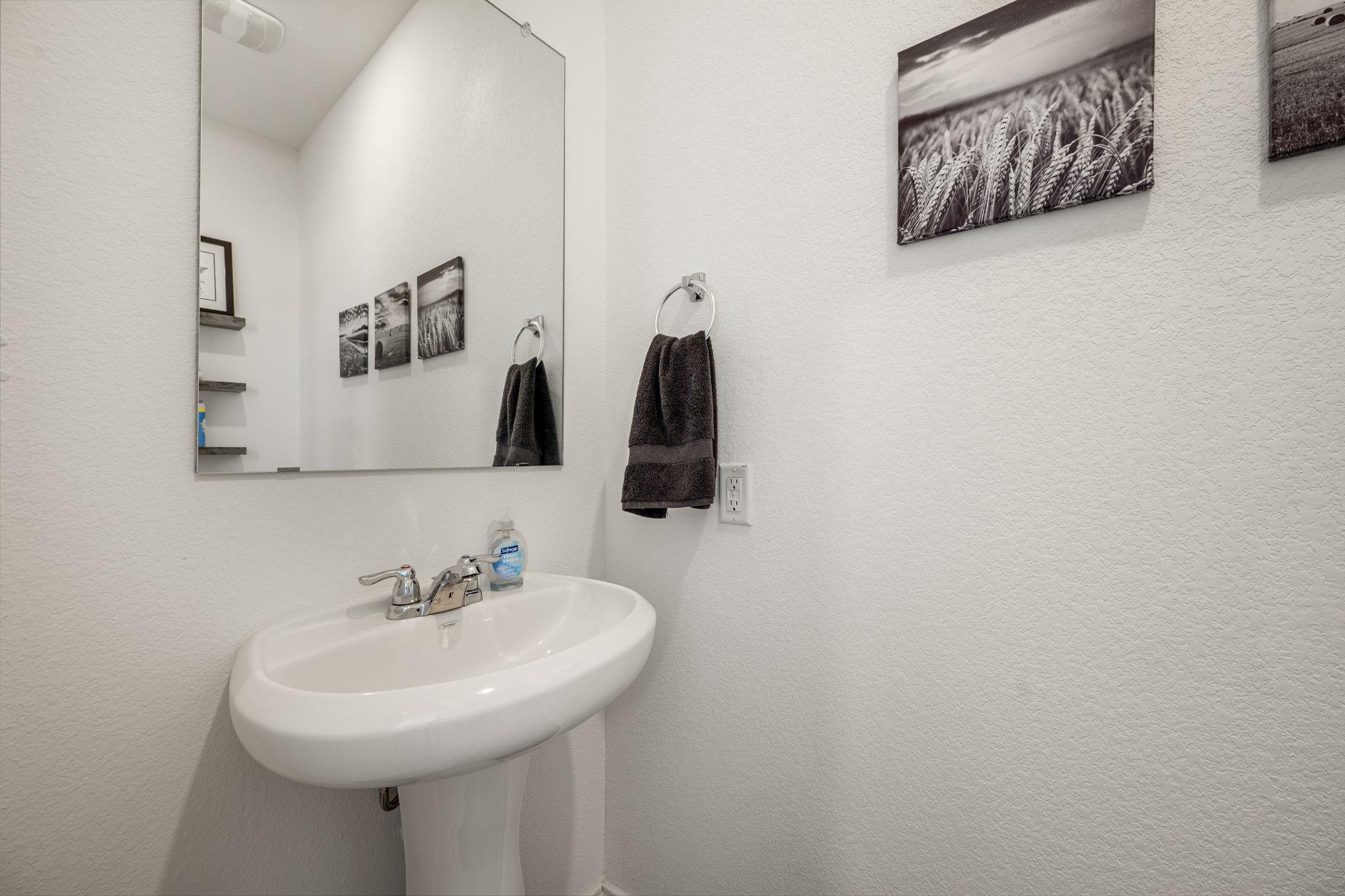 14121 Berning Rd, Pflugerville, TX 78660