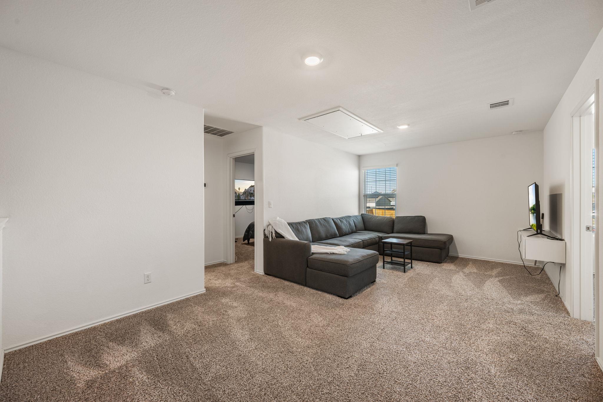 14121 Berning Rd, Pflugerville, TX 78660