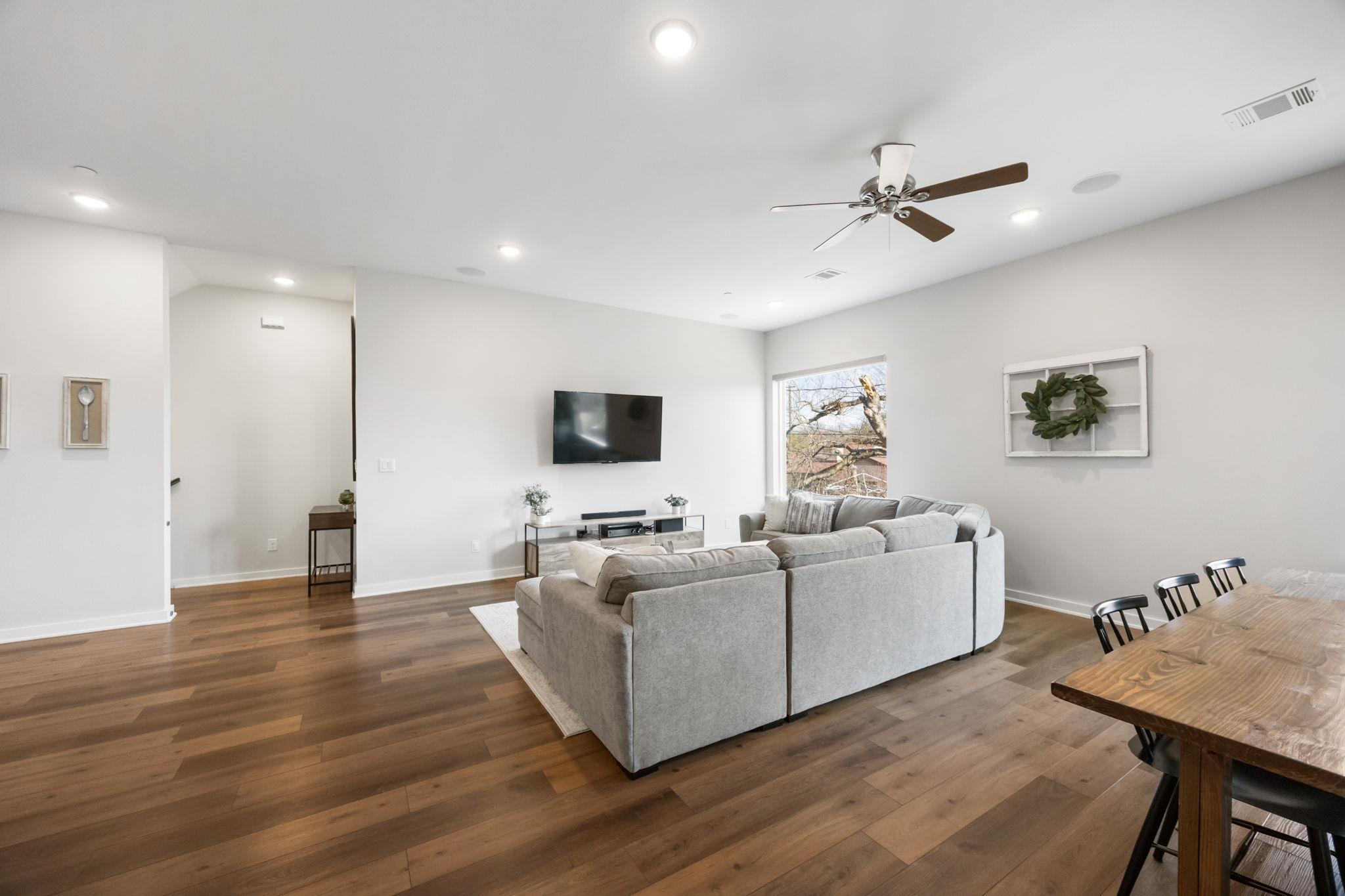 1417 Kramer Ln # 14, Austin, TX 78758