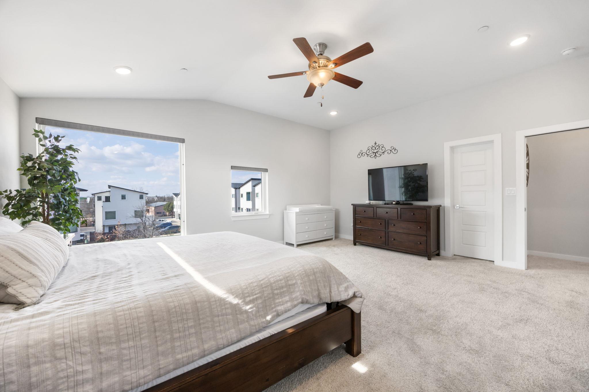 1417 Kramer Ln # 14, Austin, TX 78758