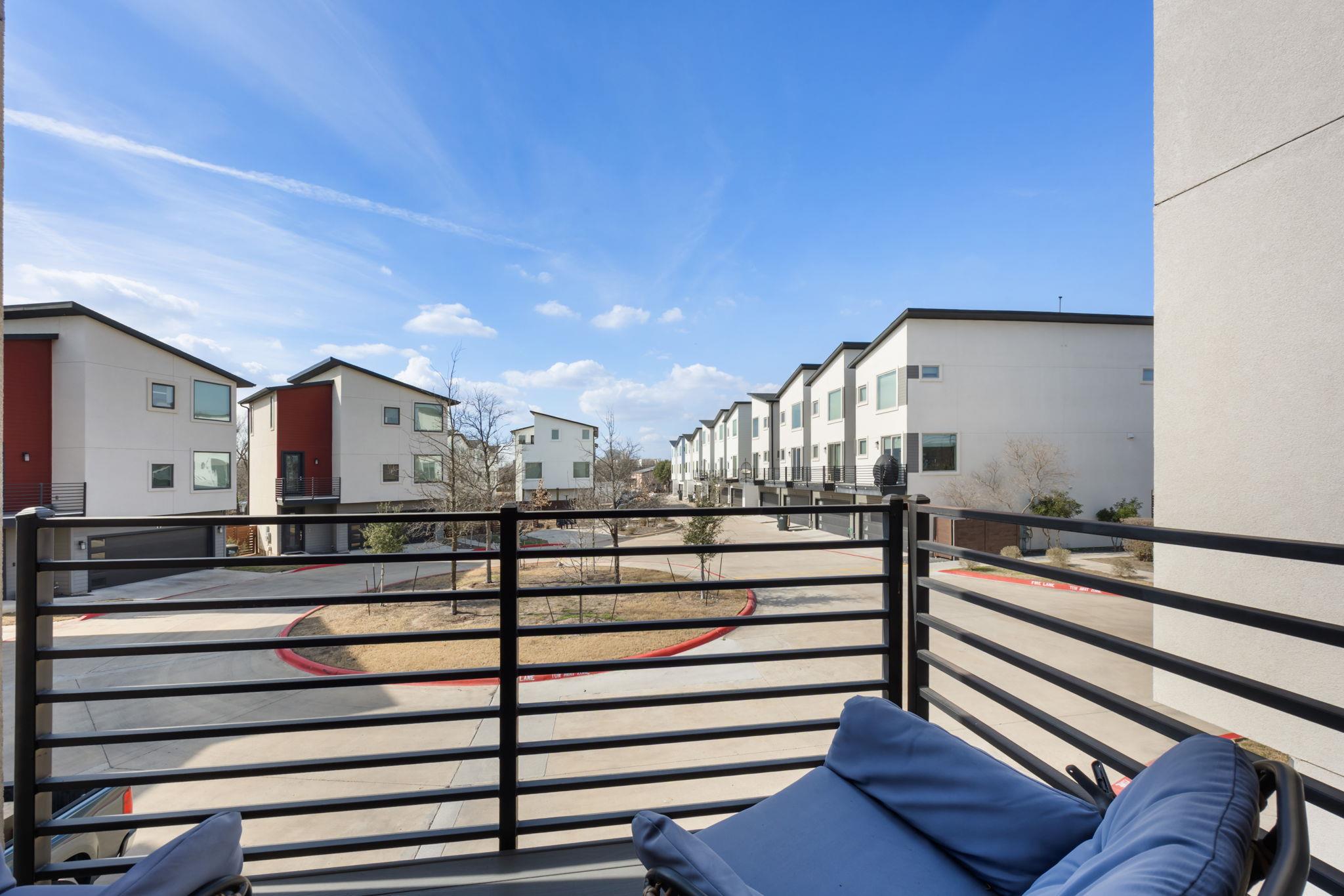 1417 Kramer Ln # 14, Austin, TX 78758