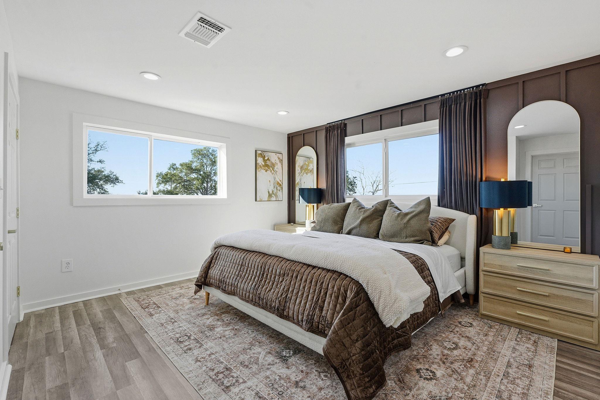 105 Willow Dr, Flatonia, TX 78941