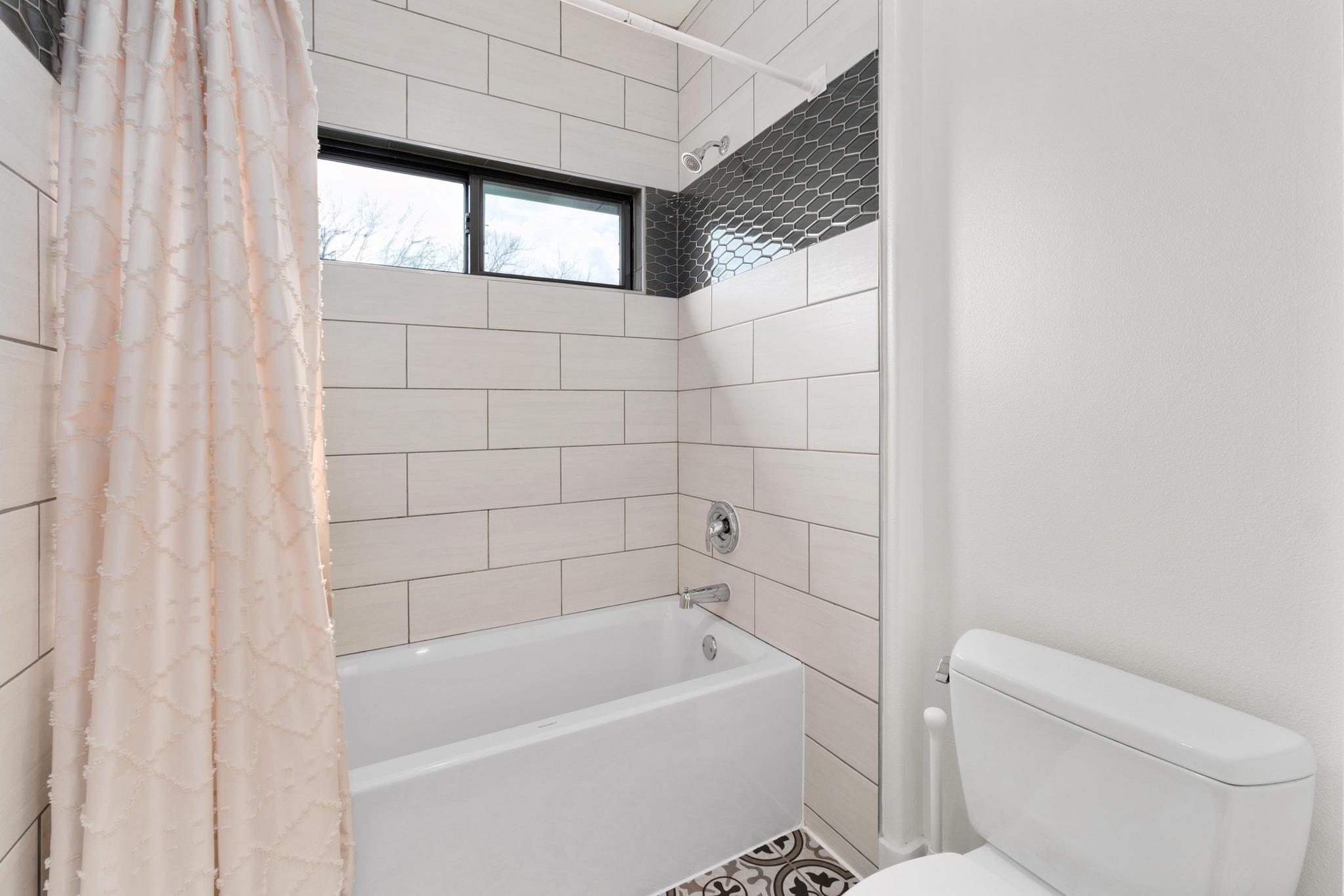 3311 Pennsylvania Ave # A, Austin, TX 78721