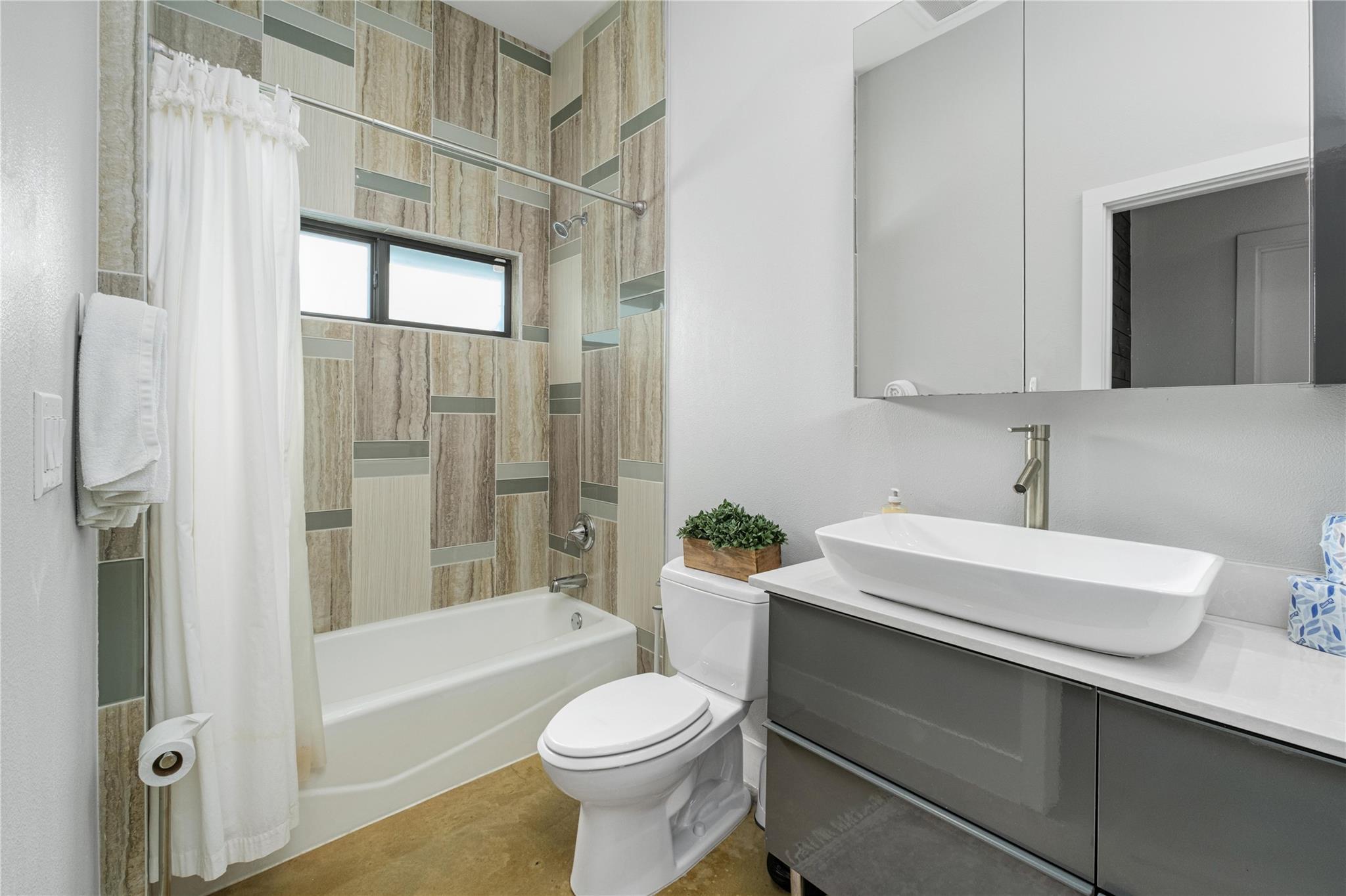 3311 Pennsylvania Ave # A, Austin, TX 78721