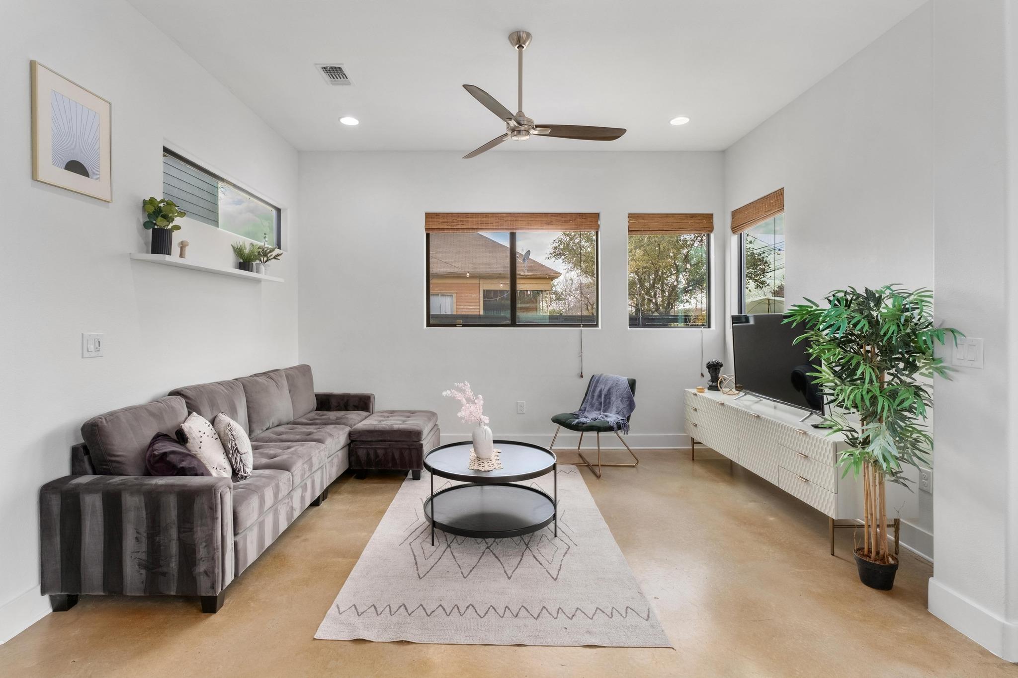 3311 Pennsylvania Ave # A, Austin, TX 78721