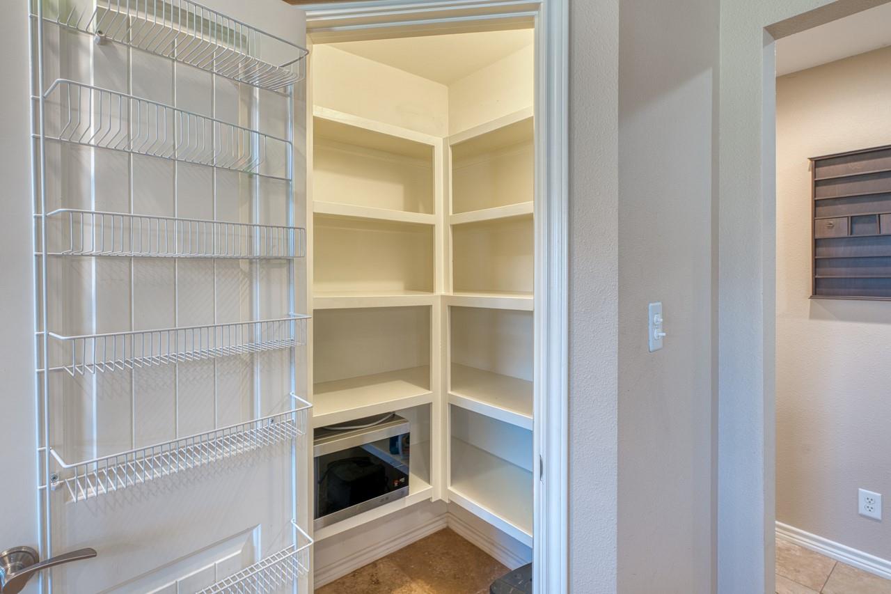 109 Pecan Orchard Ln, Marble Falls, TX 78654