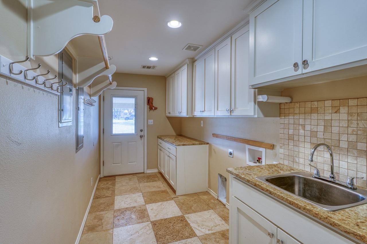 109 Pecan Orchard Ln, Marble Falls, TX 78654