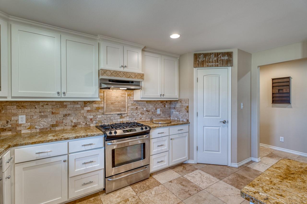 109 Pecan Orchard Ln, Marble Falls, TX 78654