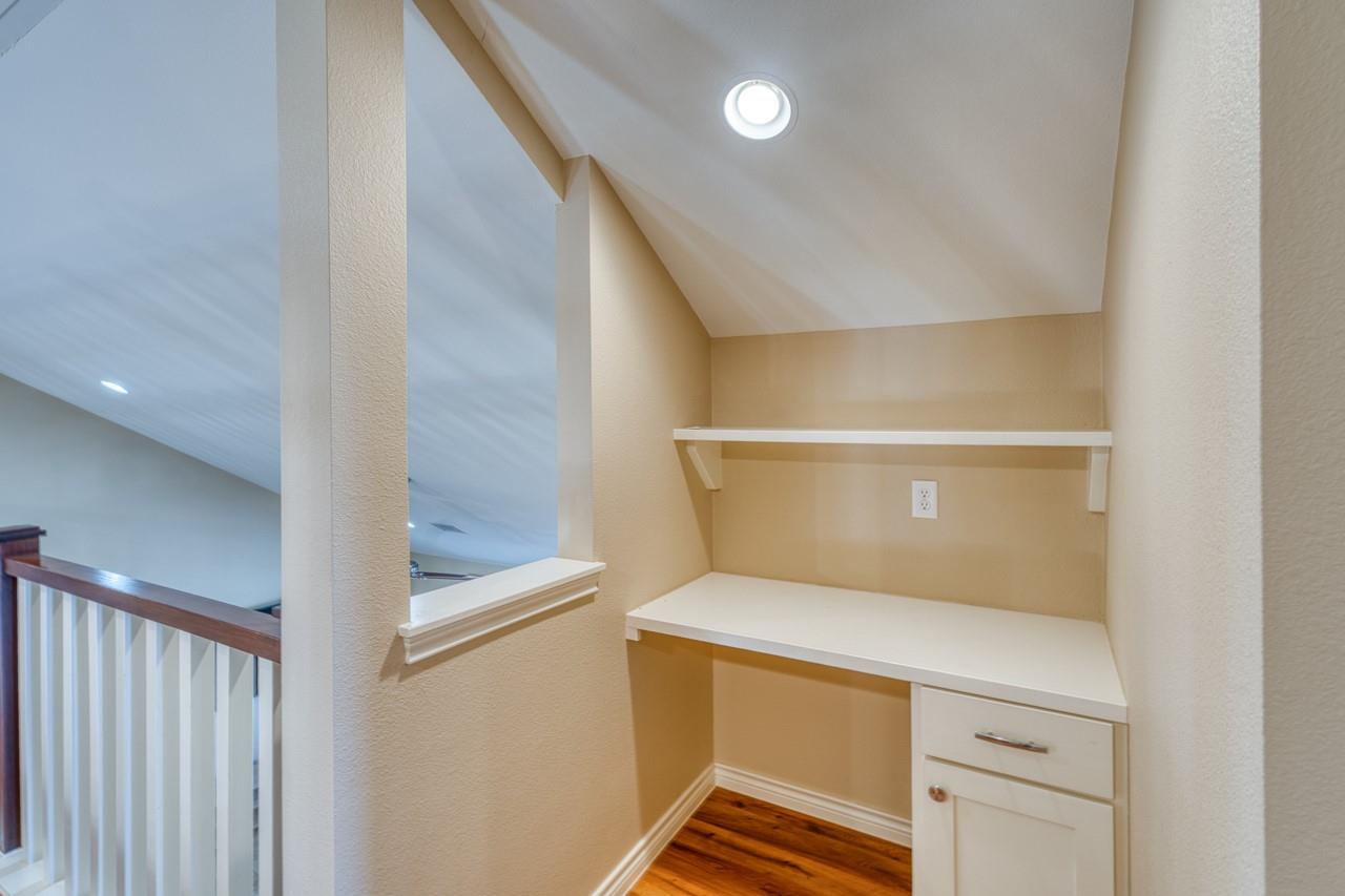 109 Pecan Orchard Ln, Marble Falls, TX 78654