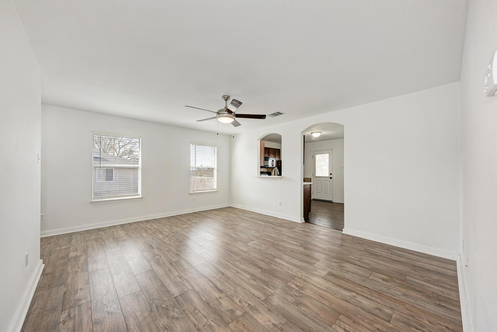 13124 Winecup Mallow Trl, Elgin, TX 78621