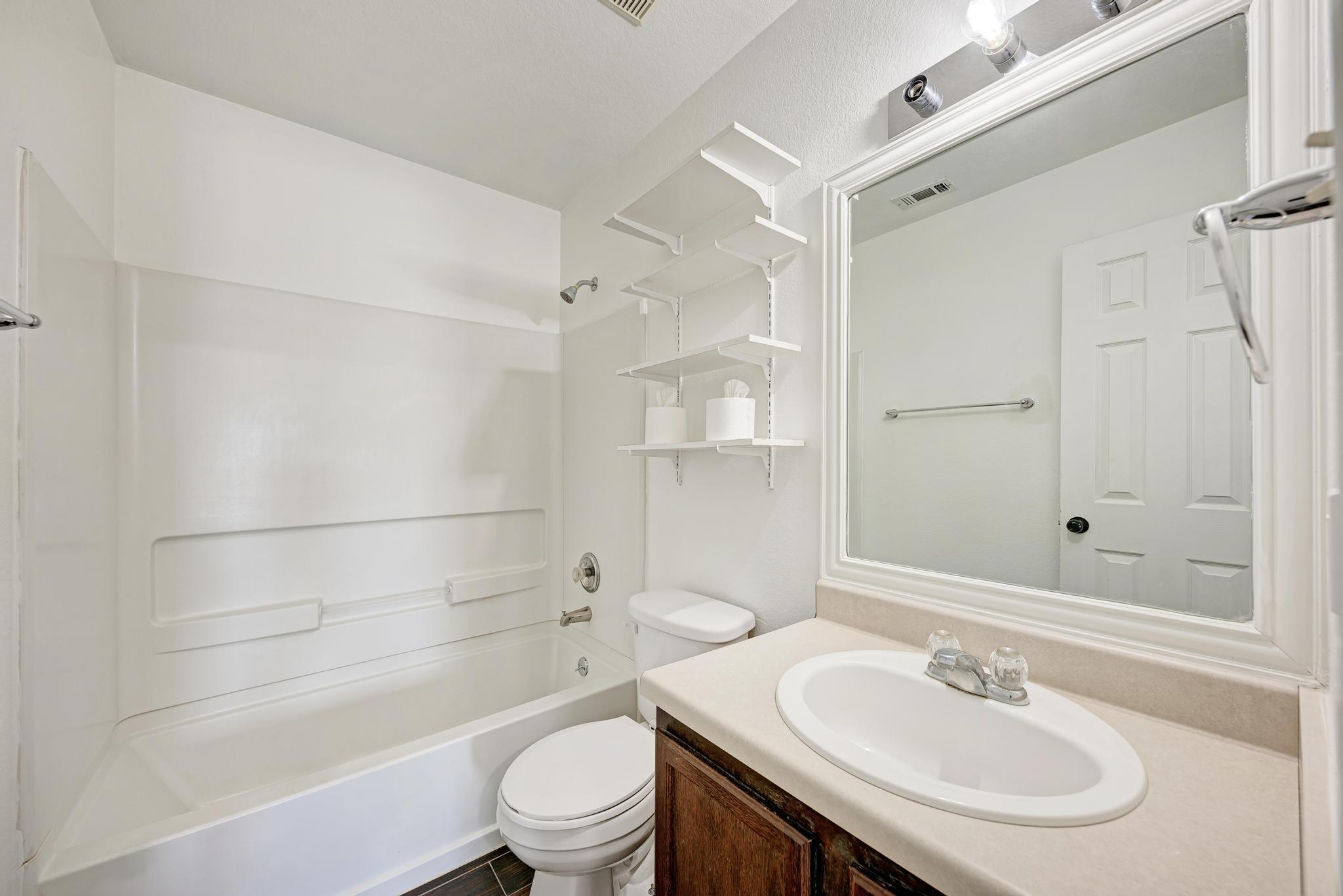 13124 Winecup Mallow Trl, Elgin, TX 78621