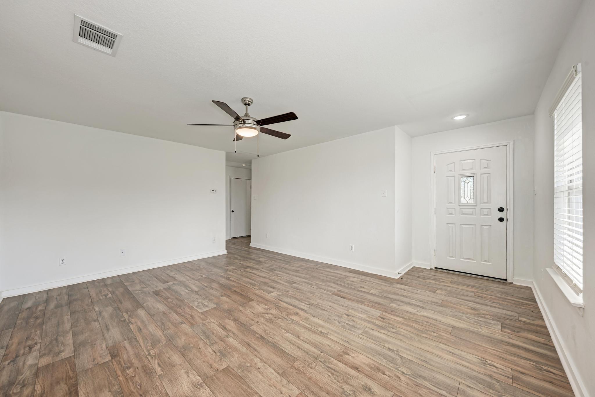 13124 Winecup Mallow Trl, Elgin, TX 78621