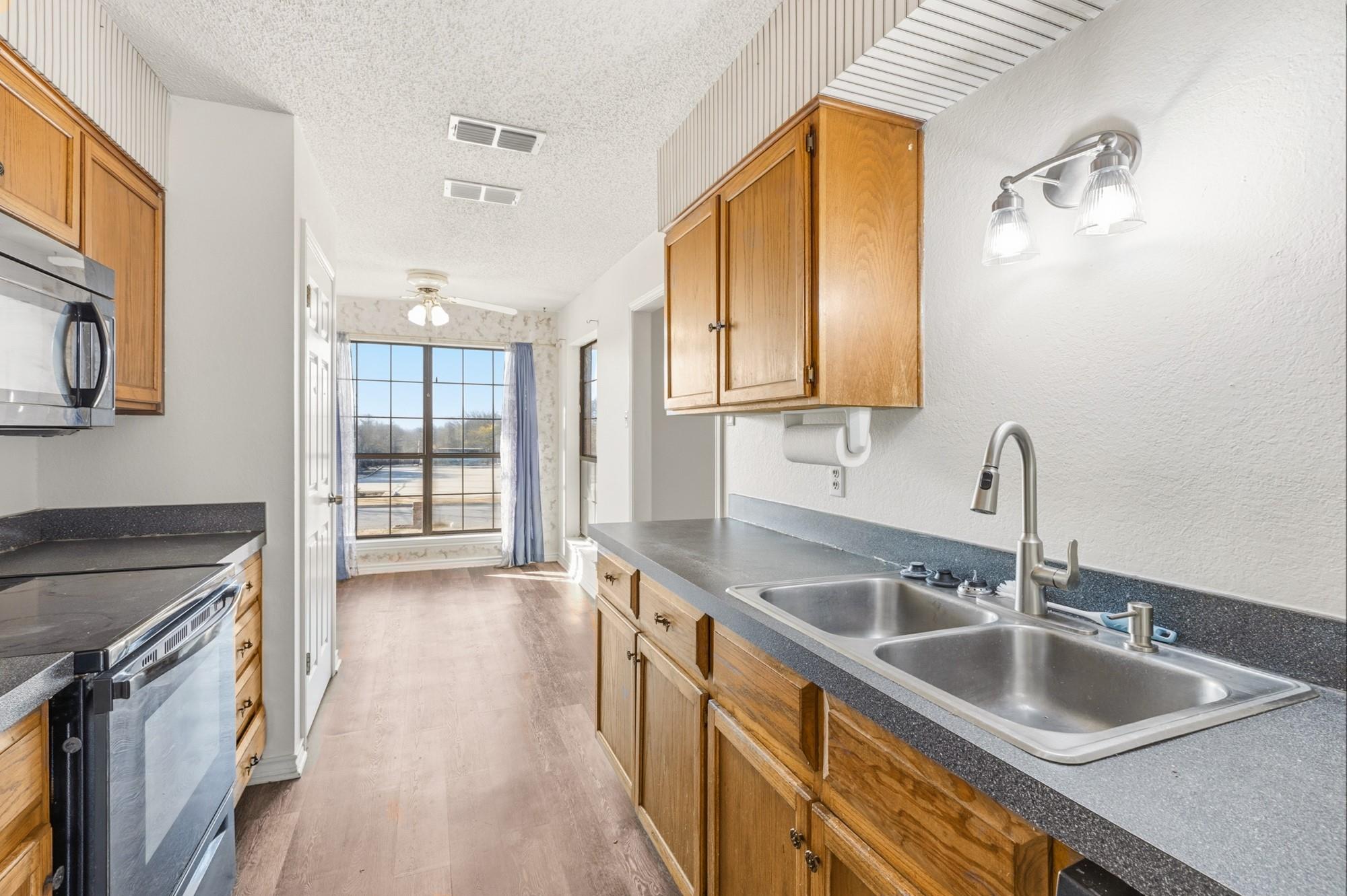 605 Erie Dr, Temple, TX 76504