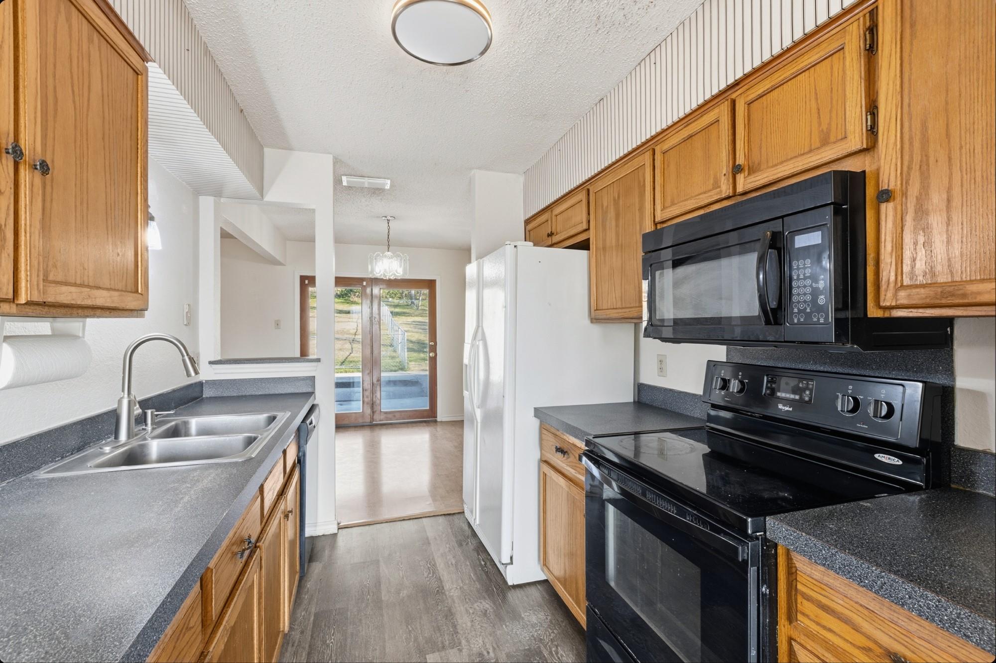 605 Erie Dr, Temple, TX 76504