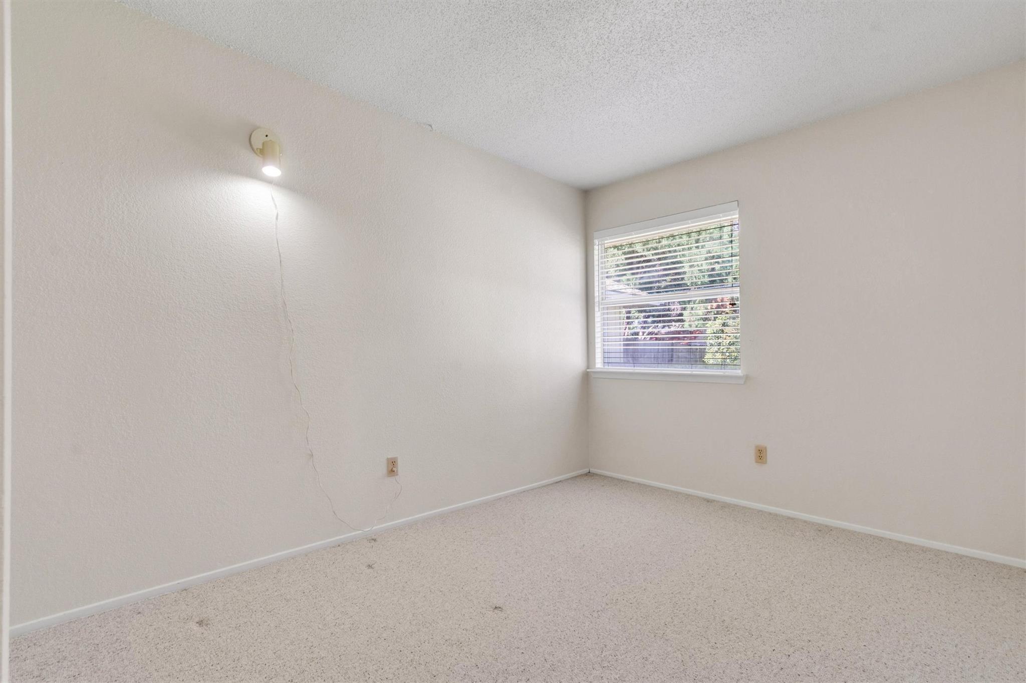 16904 Pocono Dr, Austin, TX 78717