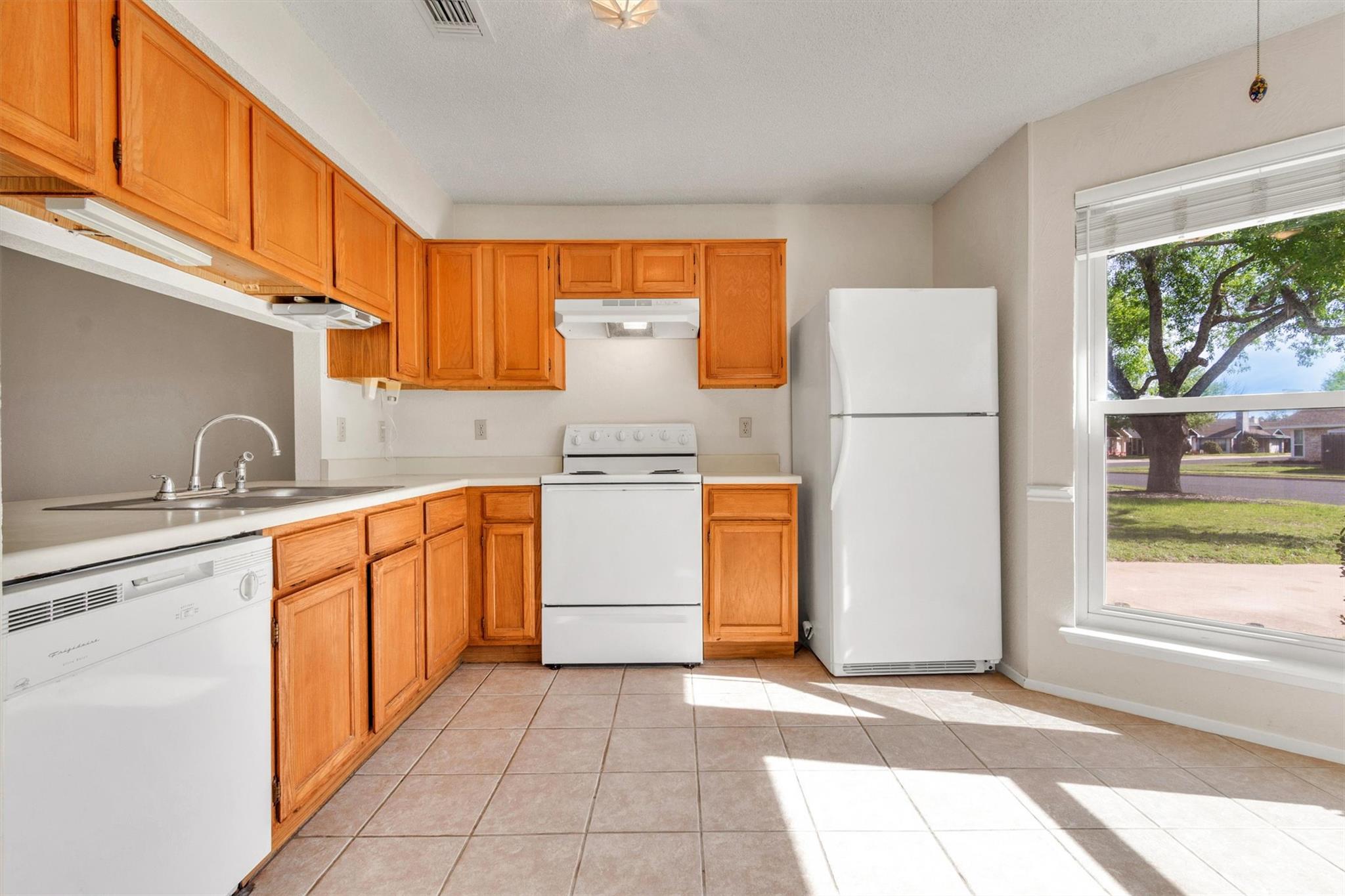 16904 Pocono Dr, Austin, TX 78717