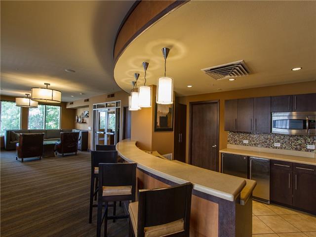 54 Rainey St # 806, Austin, TX 78701