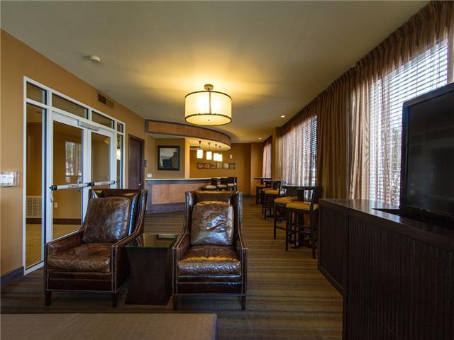 54 Rainey St # 806, Austin, TX 78701