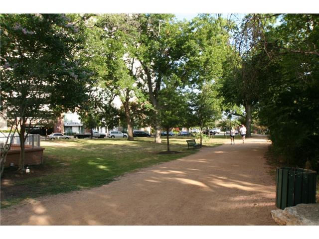 54 Rainey St # 806, Austin, TX 78701