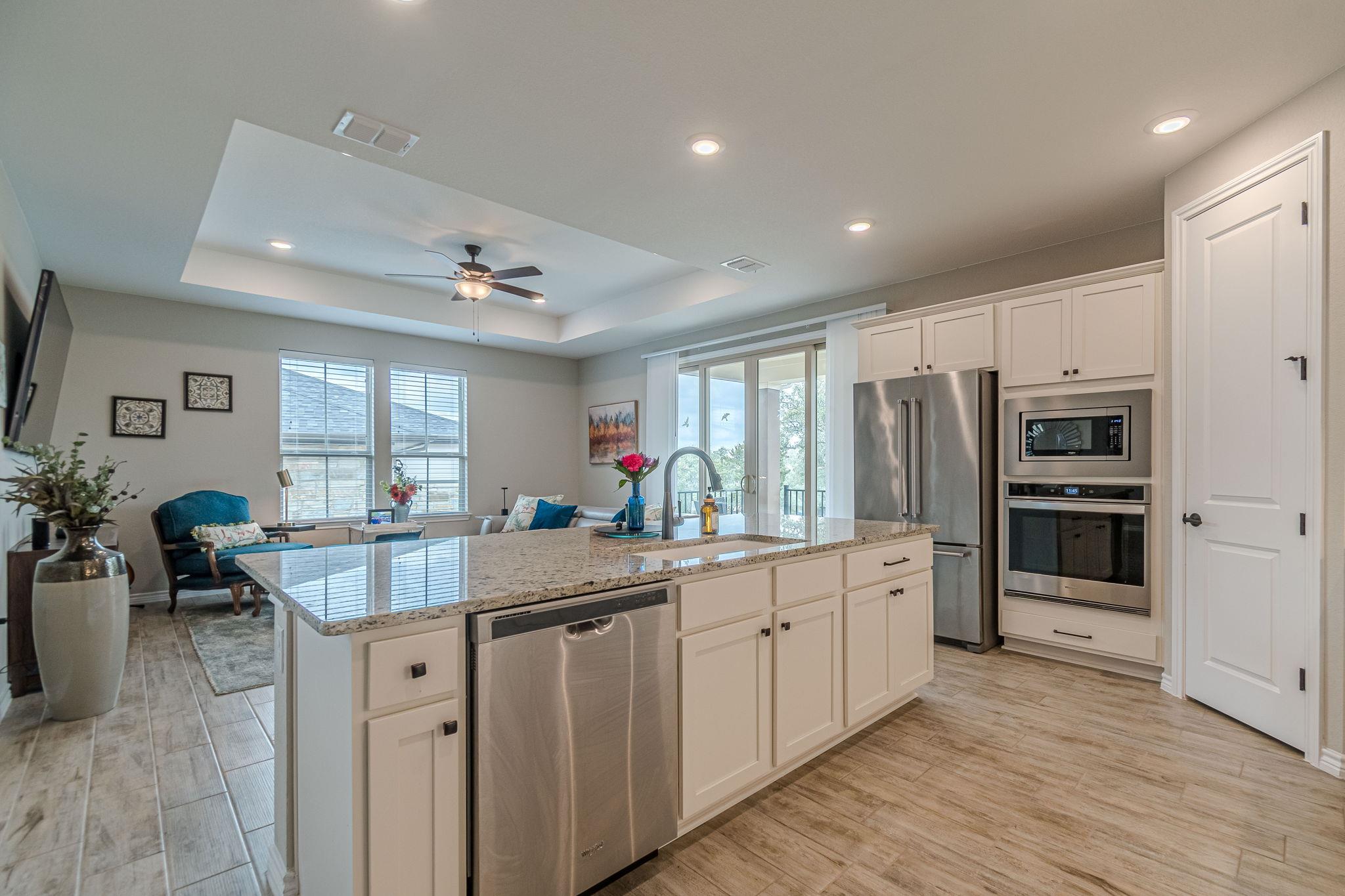 113 Mulligan Dr # 102, San Marcos, TX 78666