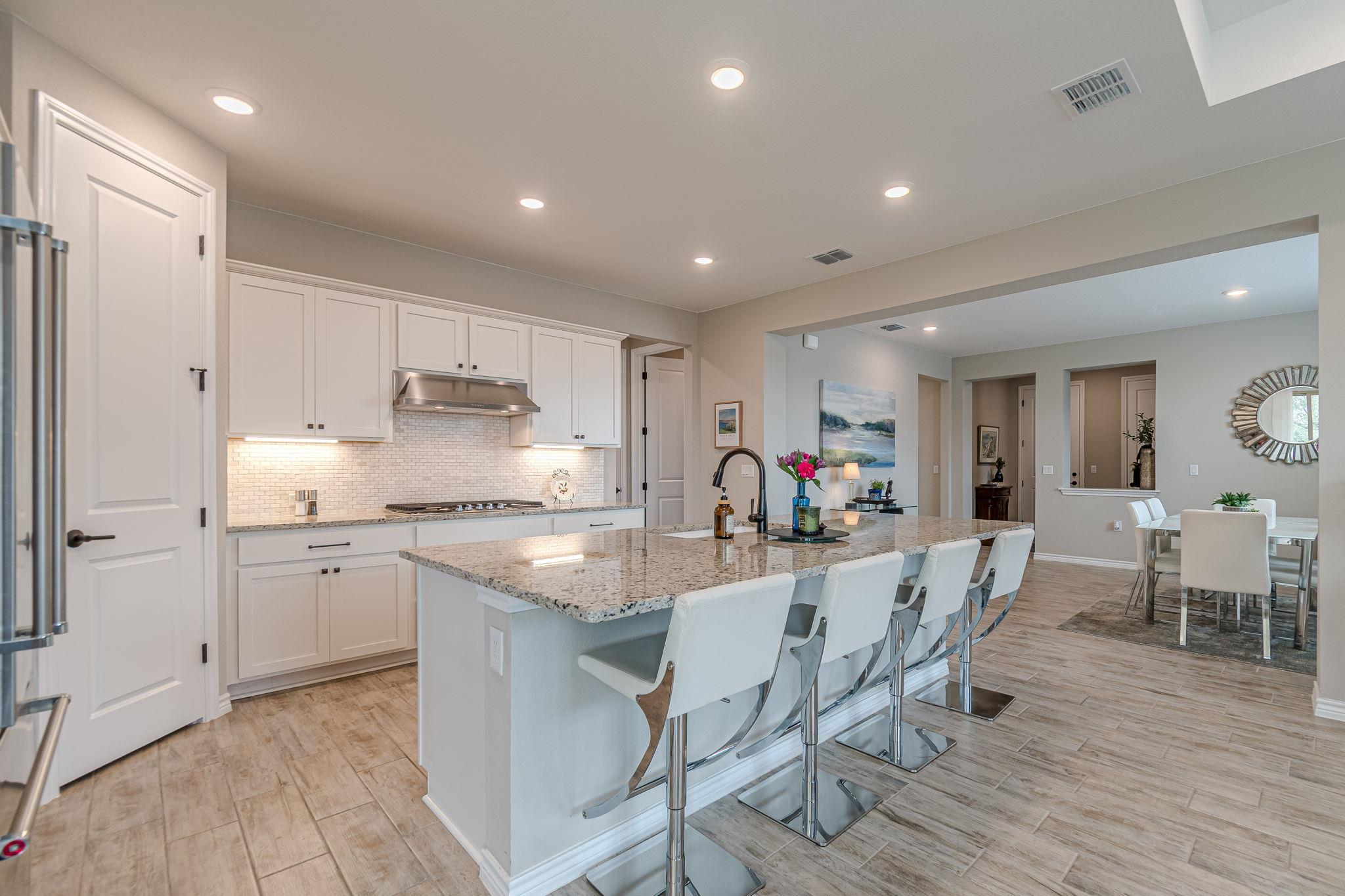 113 Mulligan Dr # 102, San Marcos, TX 78666