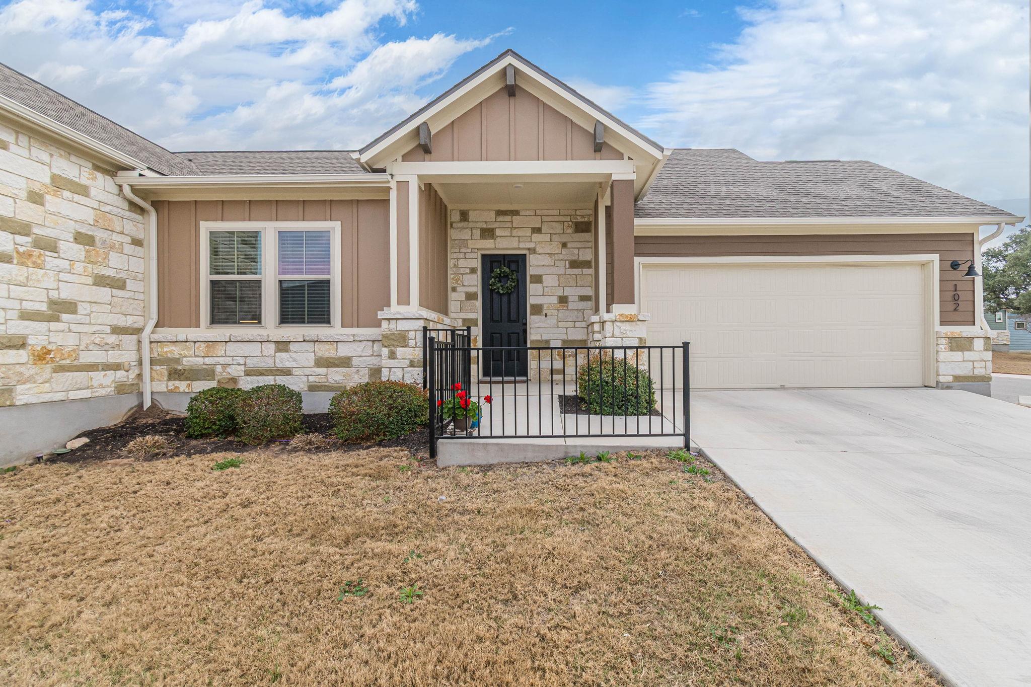 113 Mulligan Dr # 102, San Marcos, TX 78666