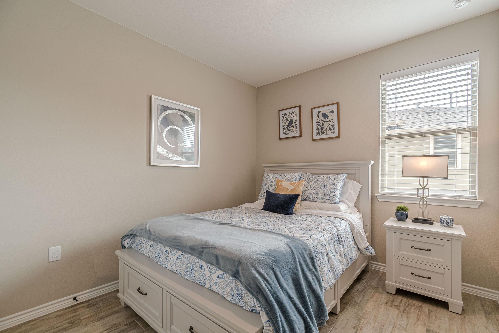 113 Mulligan Dr # 102, San Marcos, TX 78666