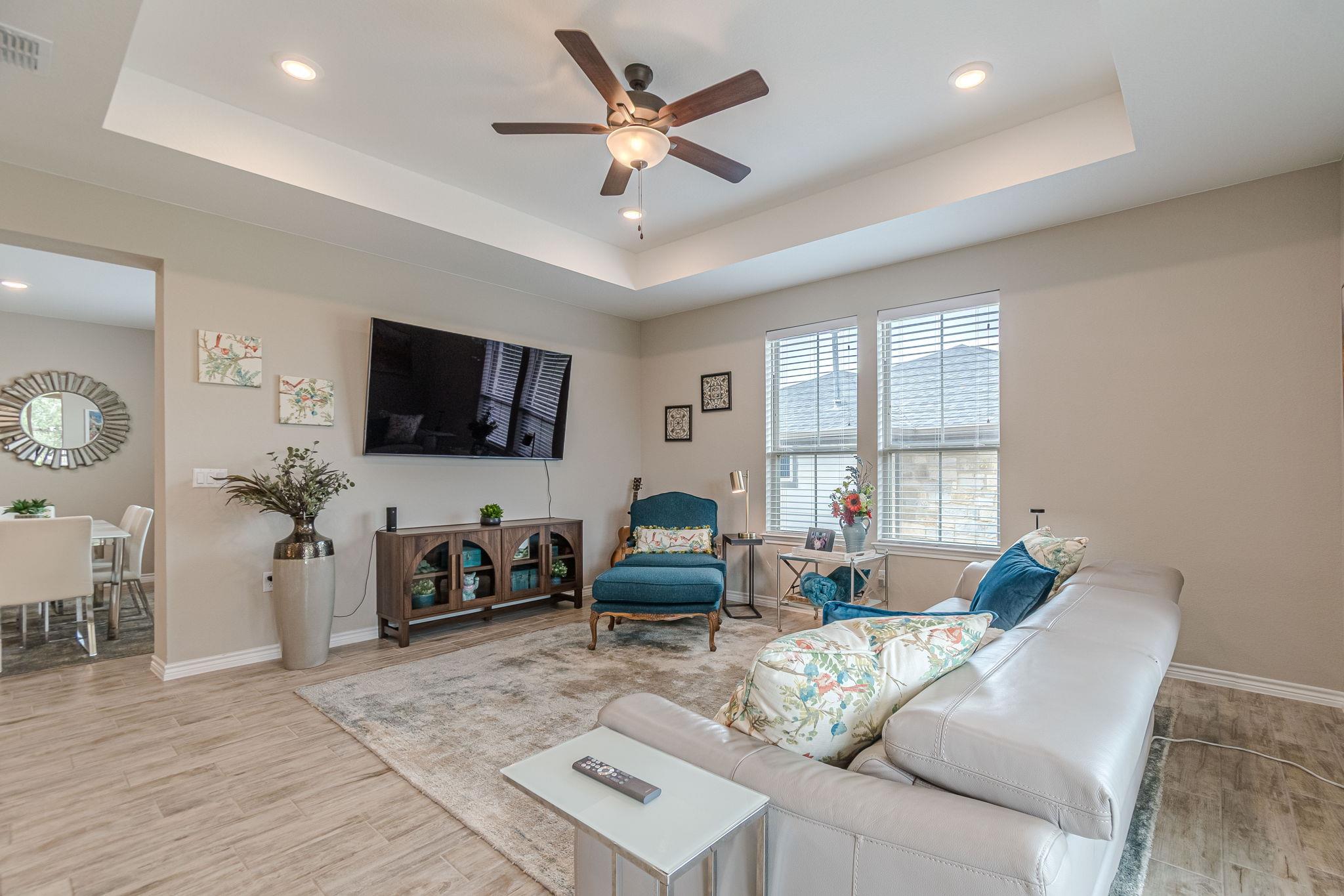 113 Mulligan Dr # 102, San Marcos, TX 78666