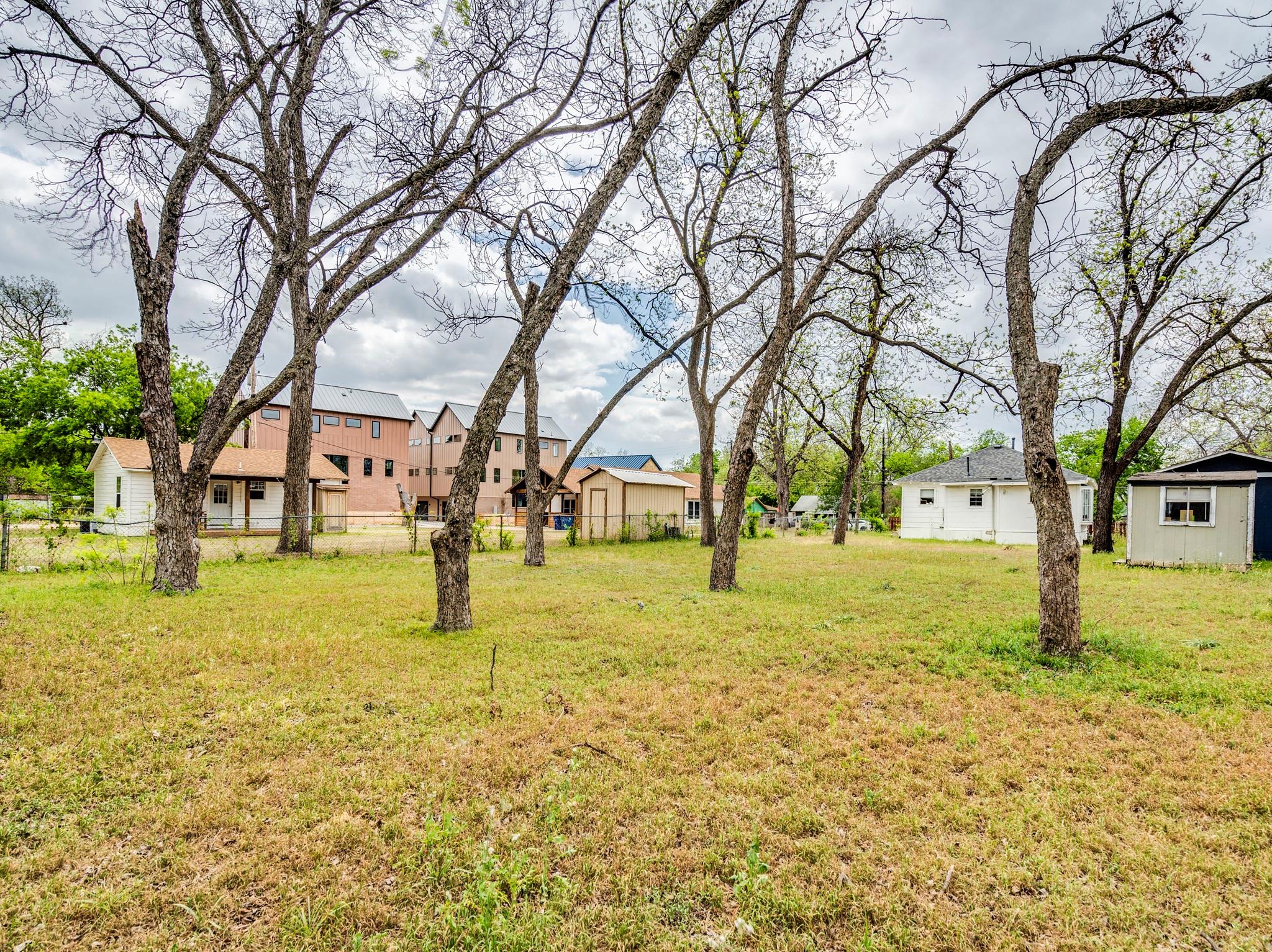 3520 Gonzales St, Austin, TX 78702