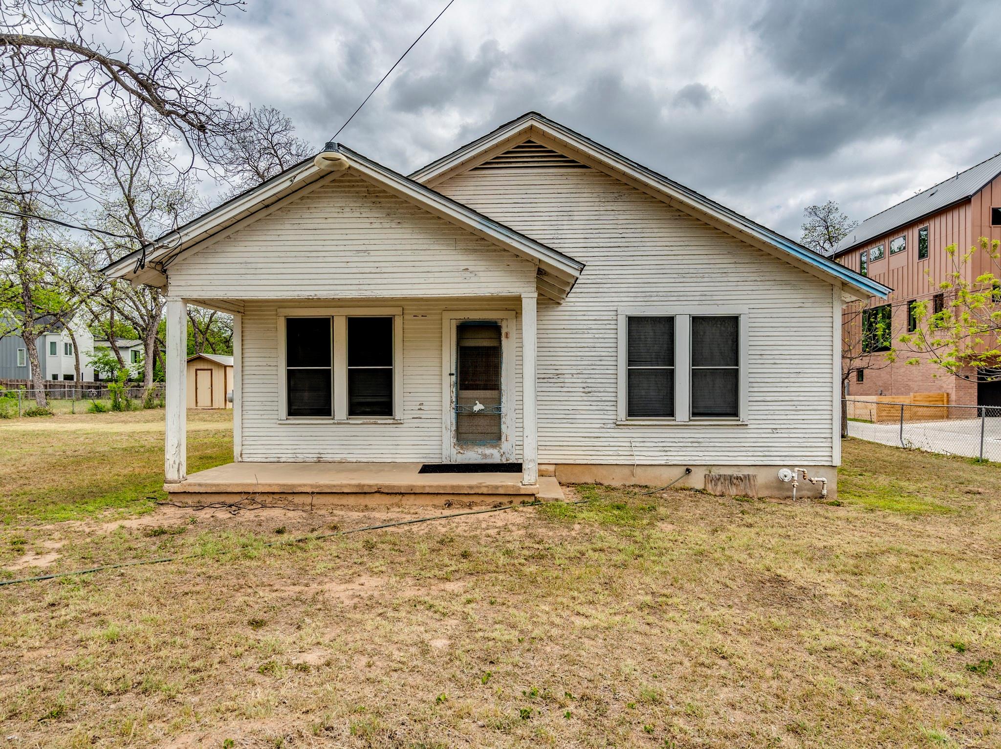 3520 Gonzales St, Austin, TX 78702