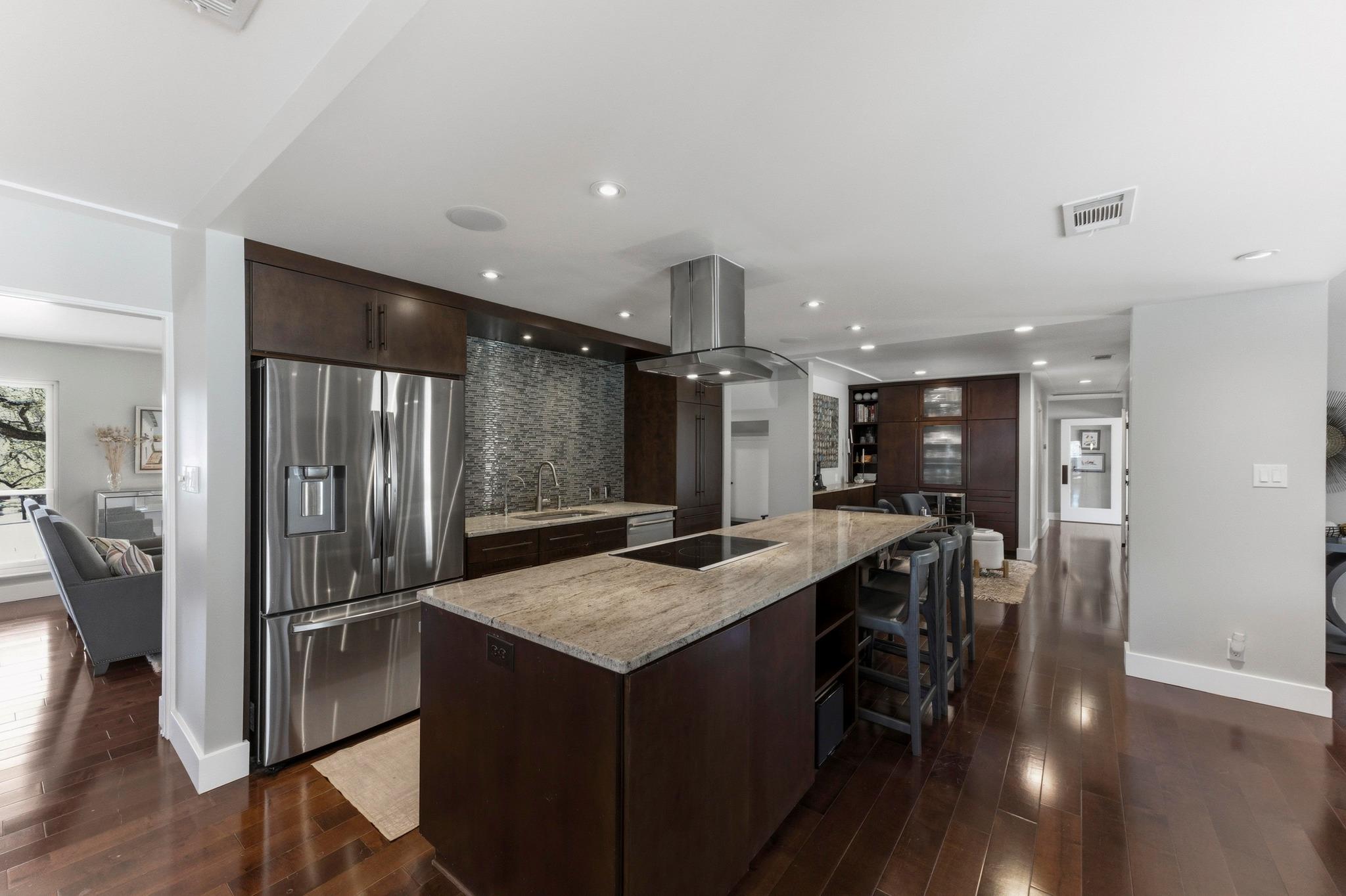 6806 Rockledge Cv, Austin, TX 78731