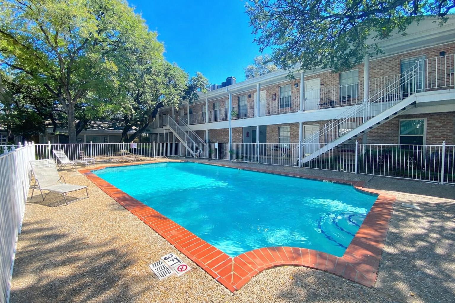 1240 BARTON HILLS Dr # 111, Austin, TX 78704