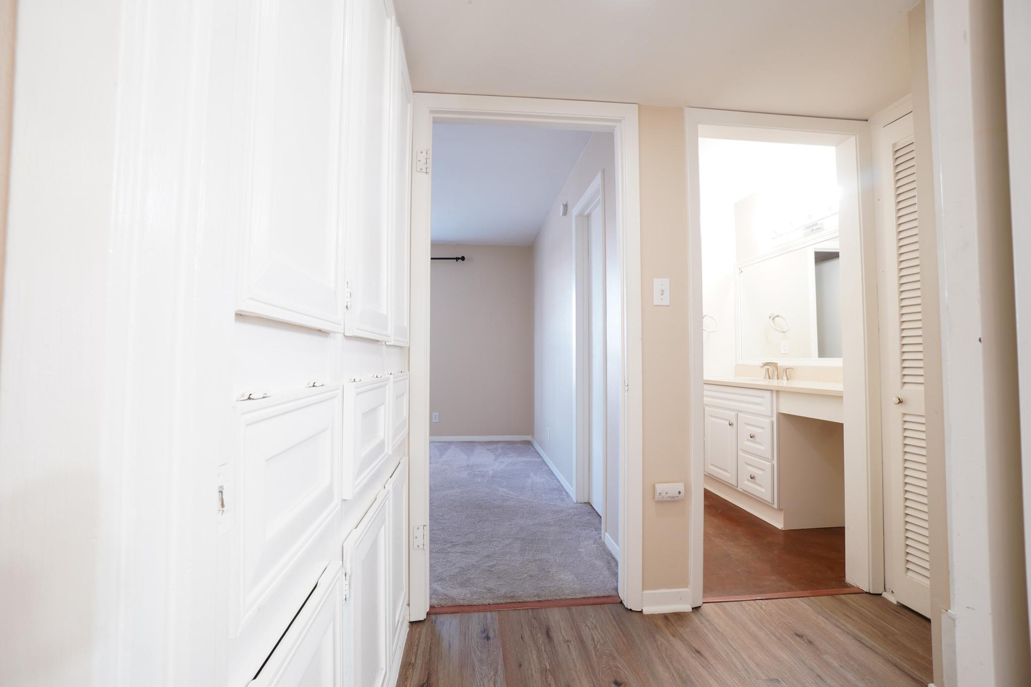 1240 BARTON HILLS Dr # 111, Austin, TX 78704