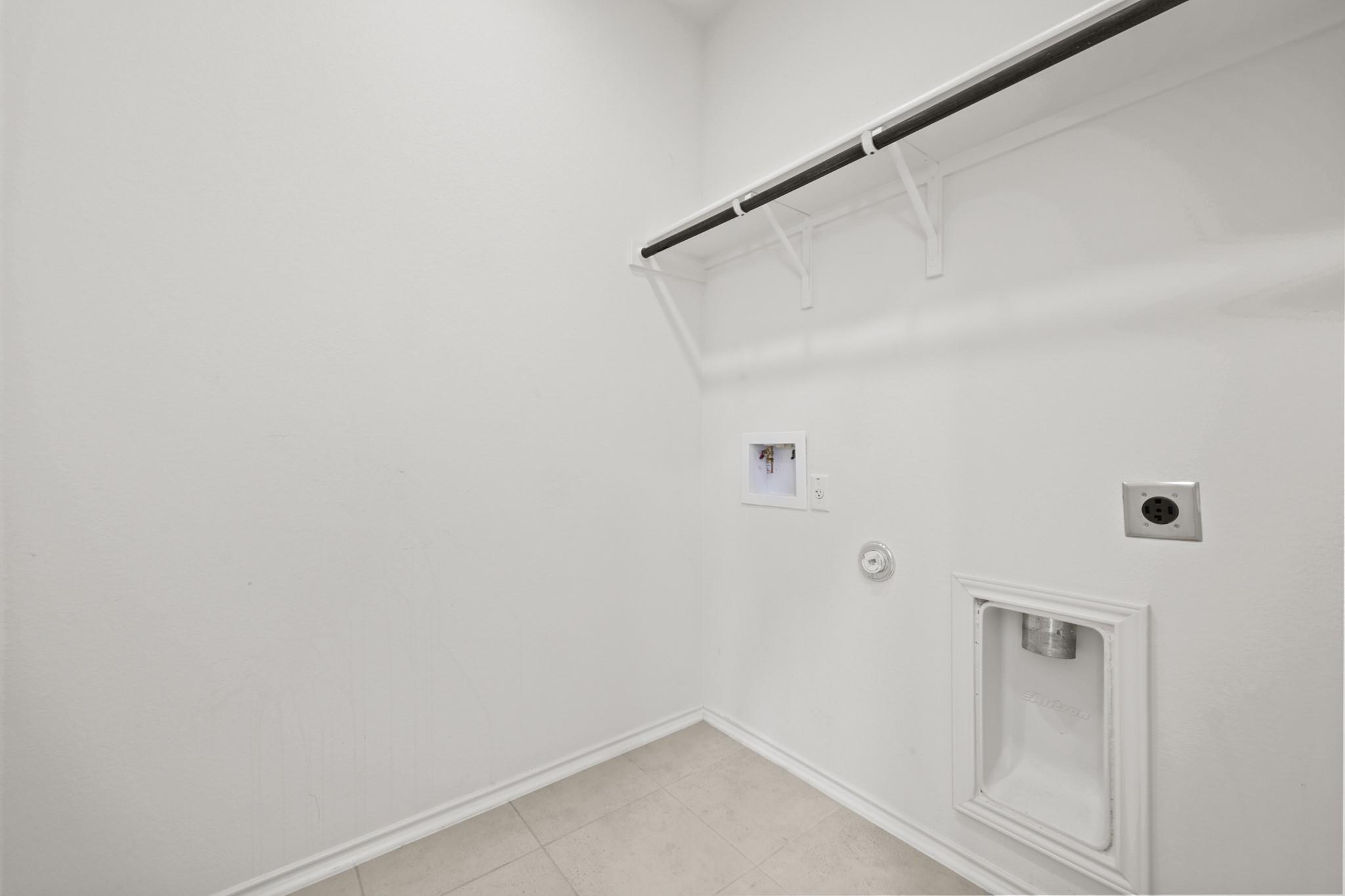 1924 Tasmanian Tiger Trce, Austin, TX 78728