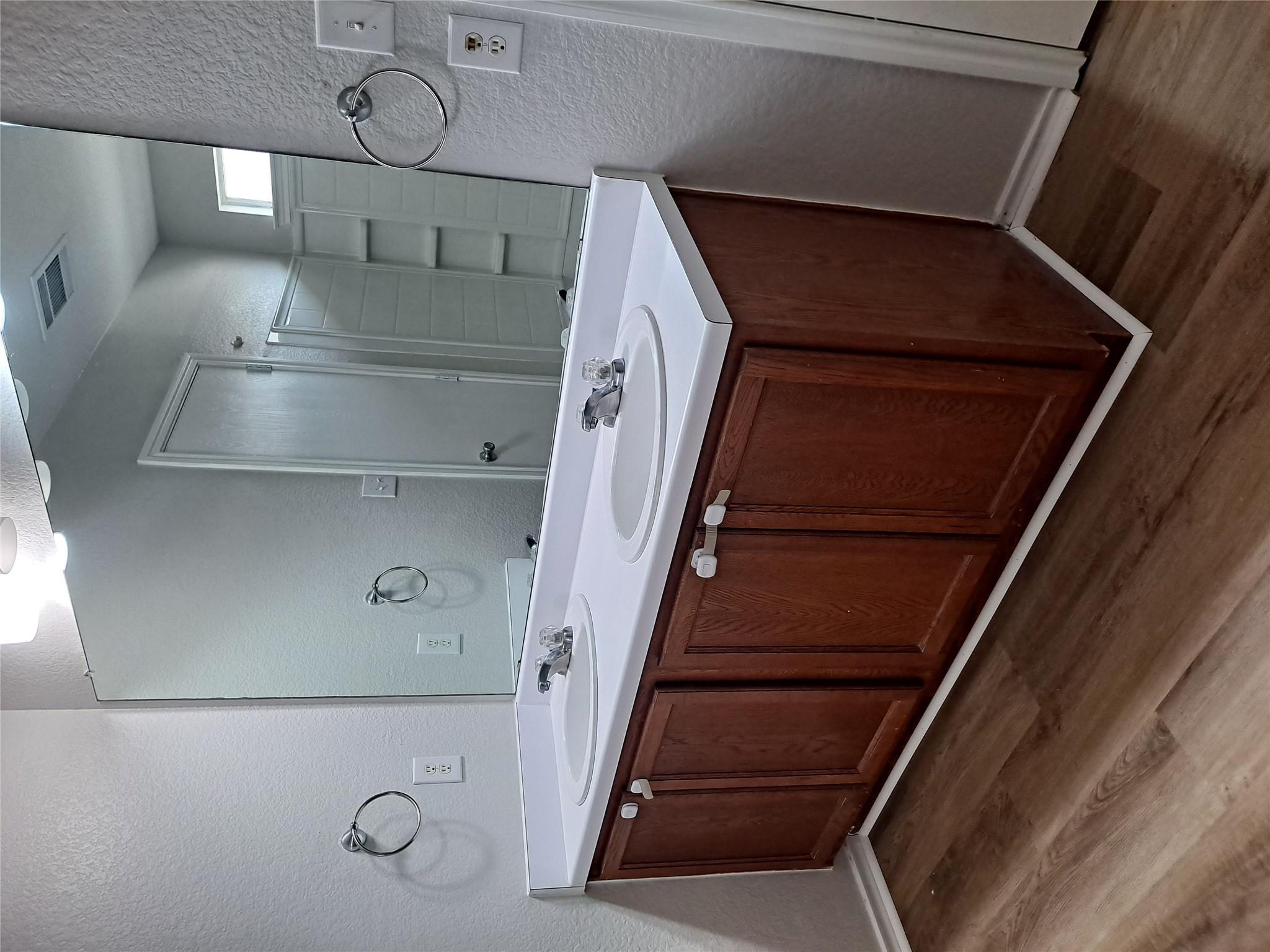 12732 Wedding Dr, Manor, TX 78653