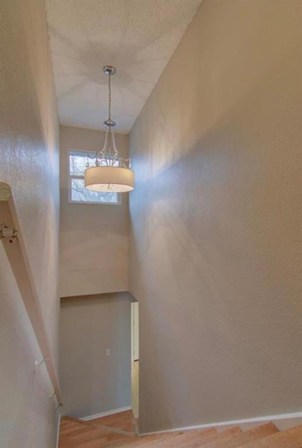 9705 Meadowheath Dr, Austin, TX 78729