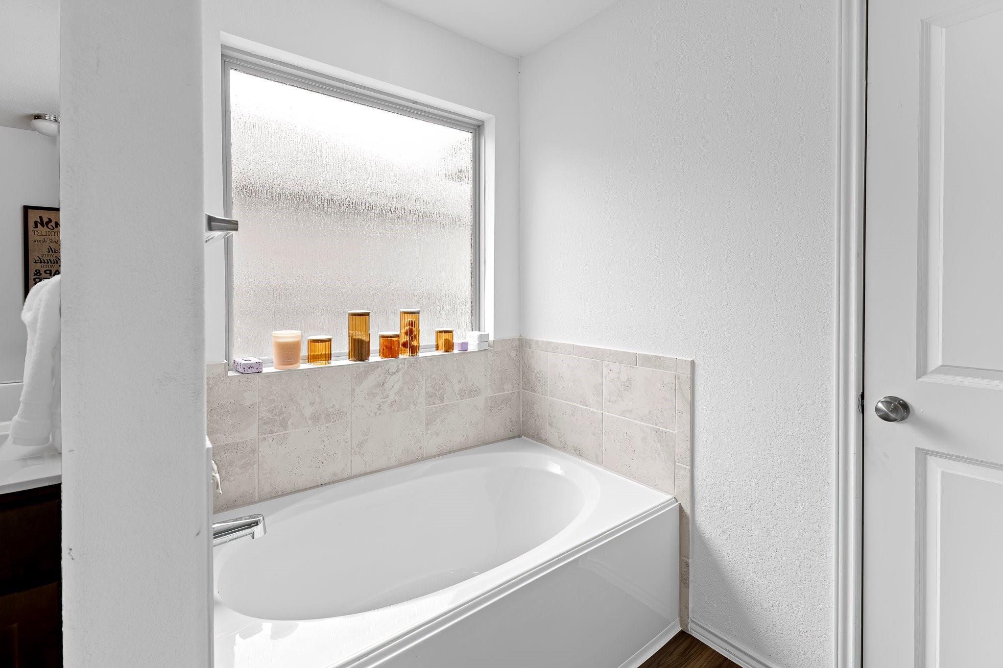 3801 Fort Collins Way, Austin, TX 78744