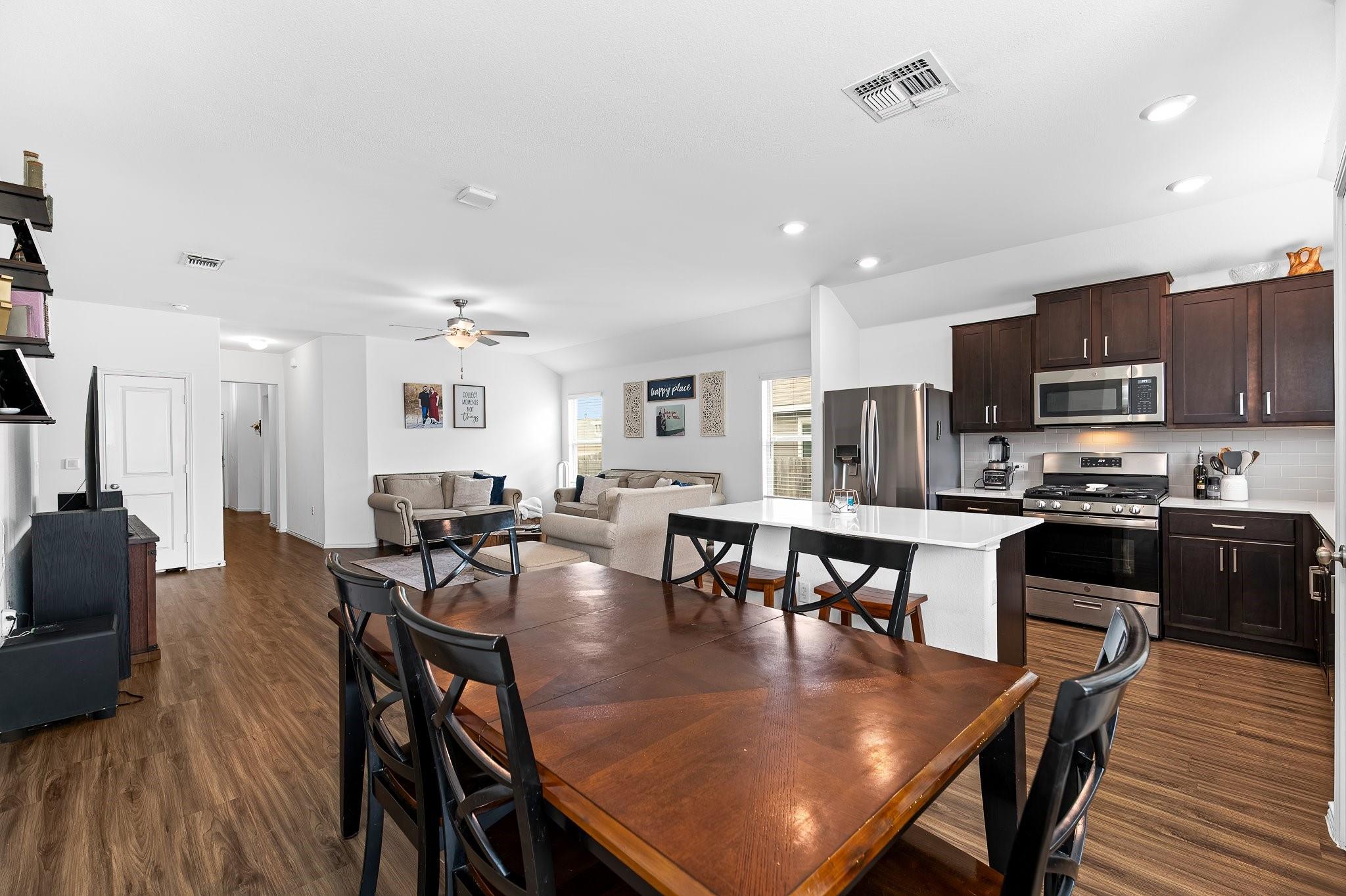 3801 Fort Collins Way, Austin, TX 78744