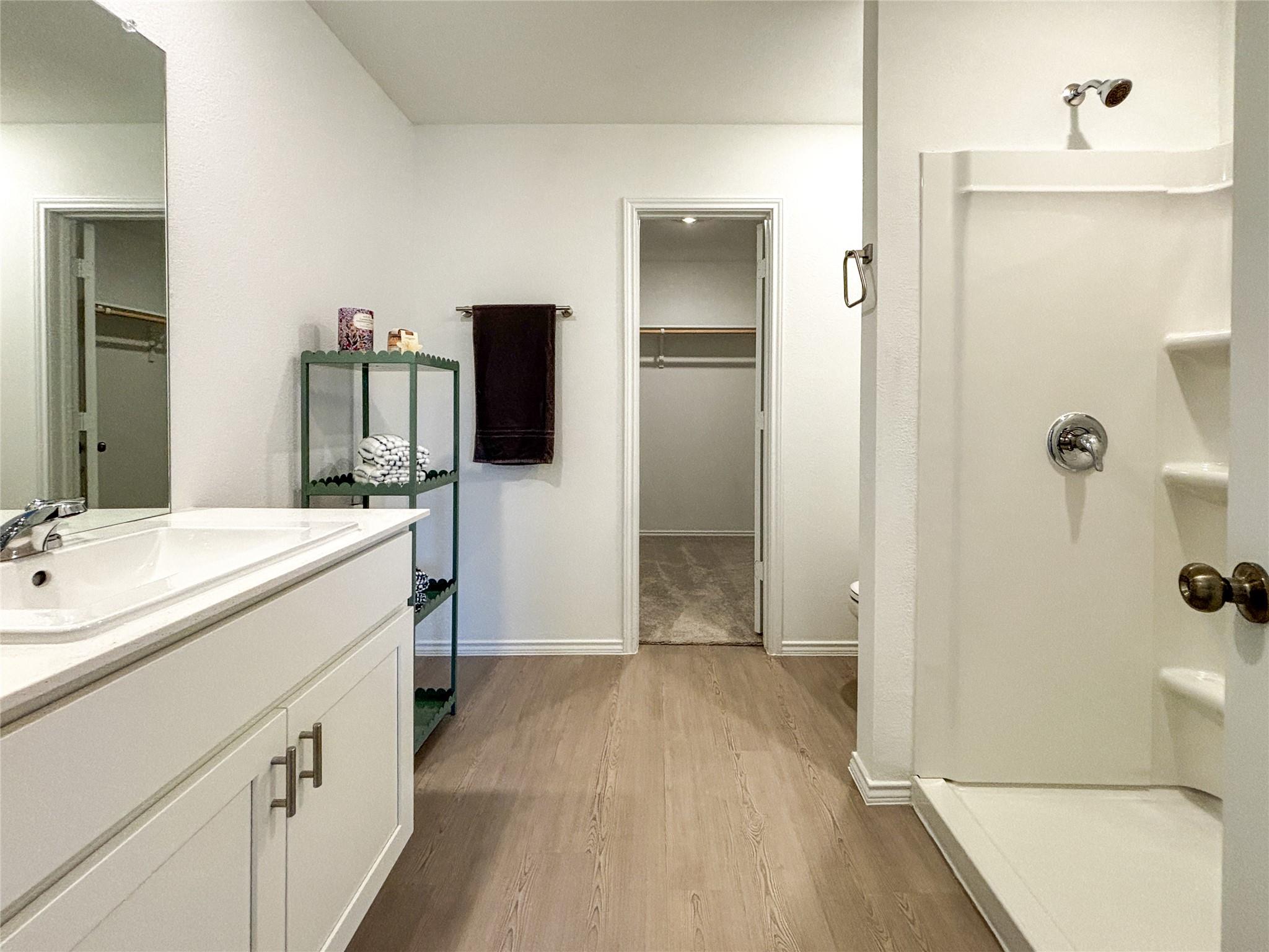 429 Monsoon Dr, Lockhart, TX 78644