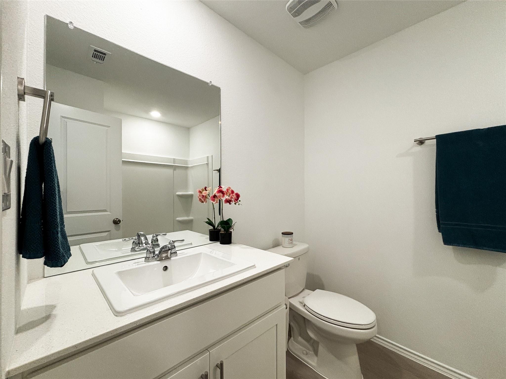 429 Monsoon Dr, Lockhart, TX 78644