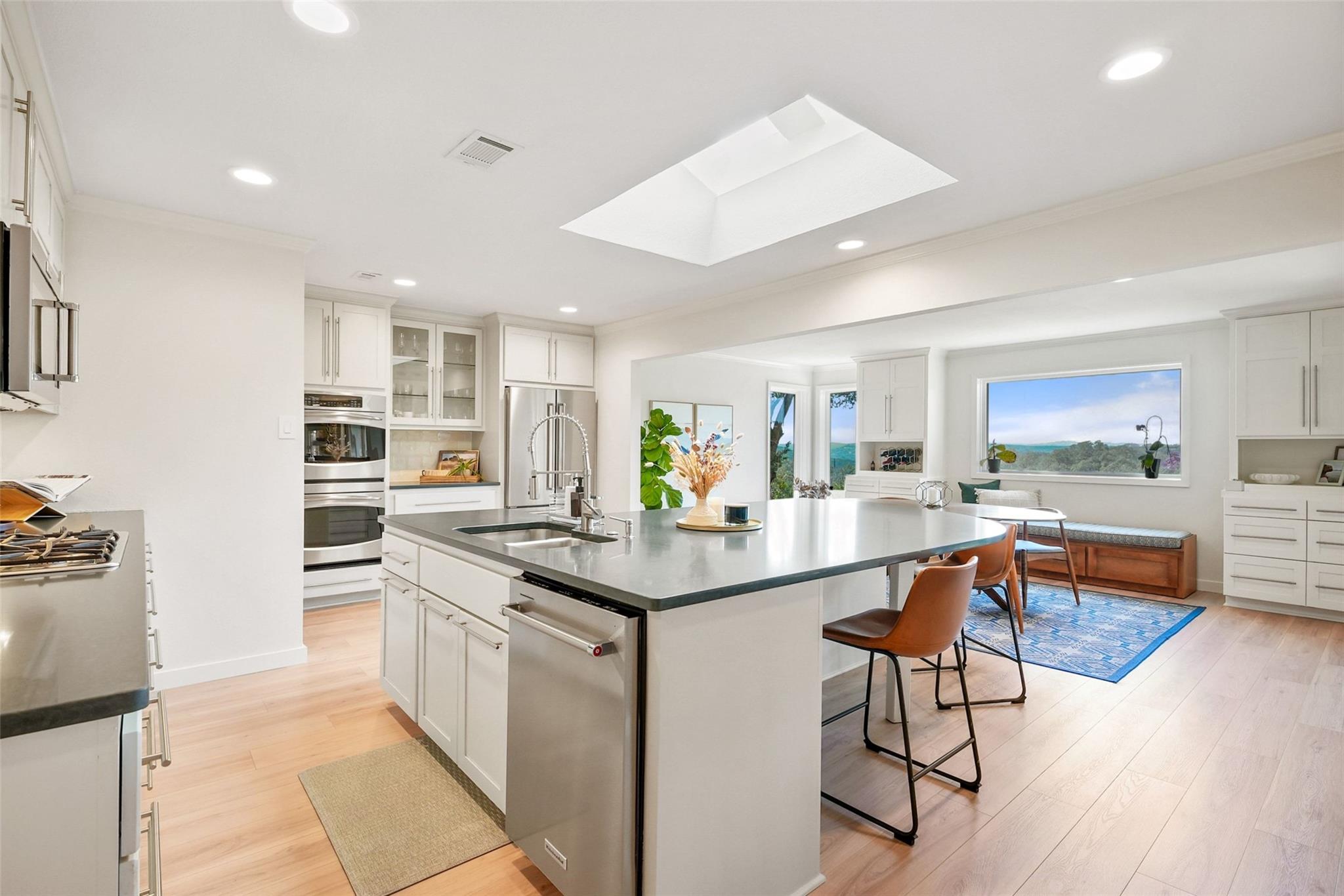 3707 Laurel Ledge Ln, Austin, TX 78731