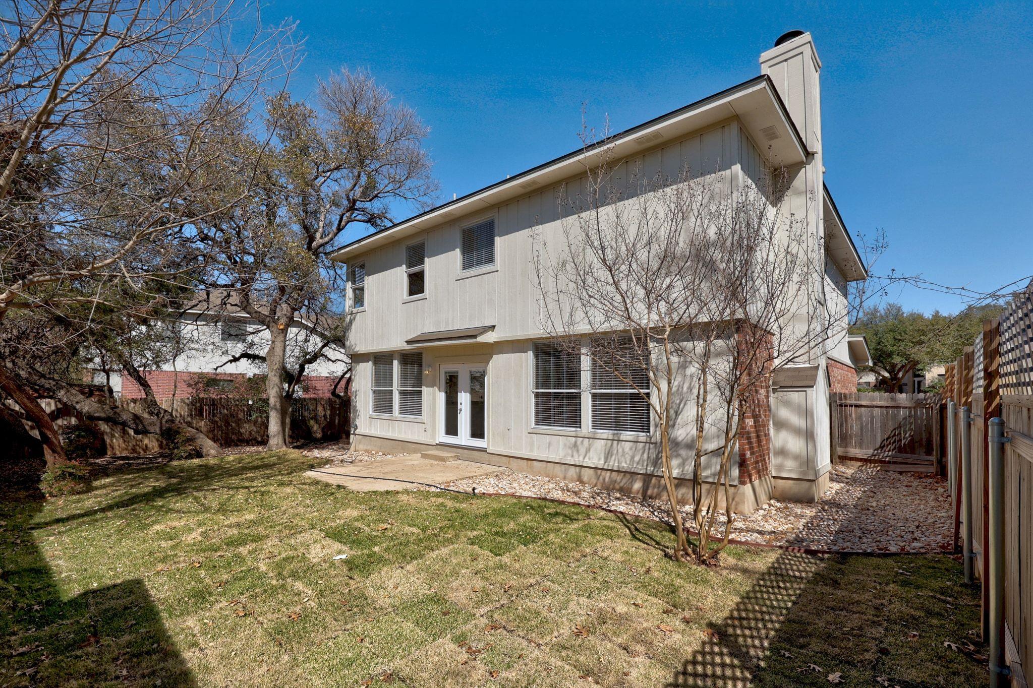 8133 Luling Ln, Austin, TX 78729