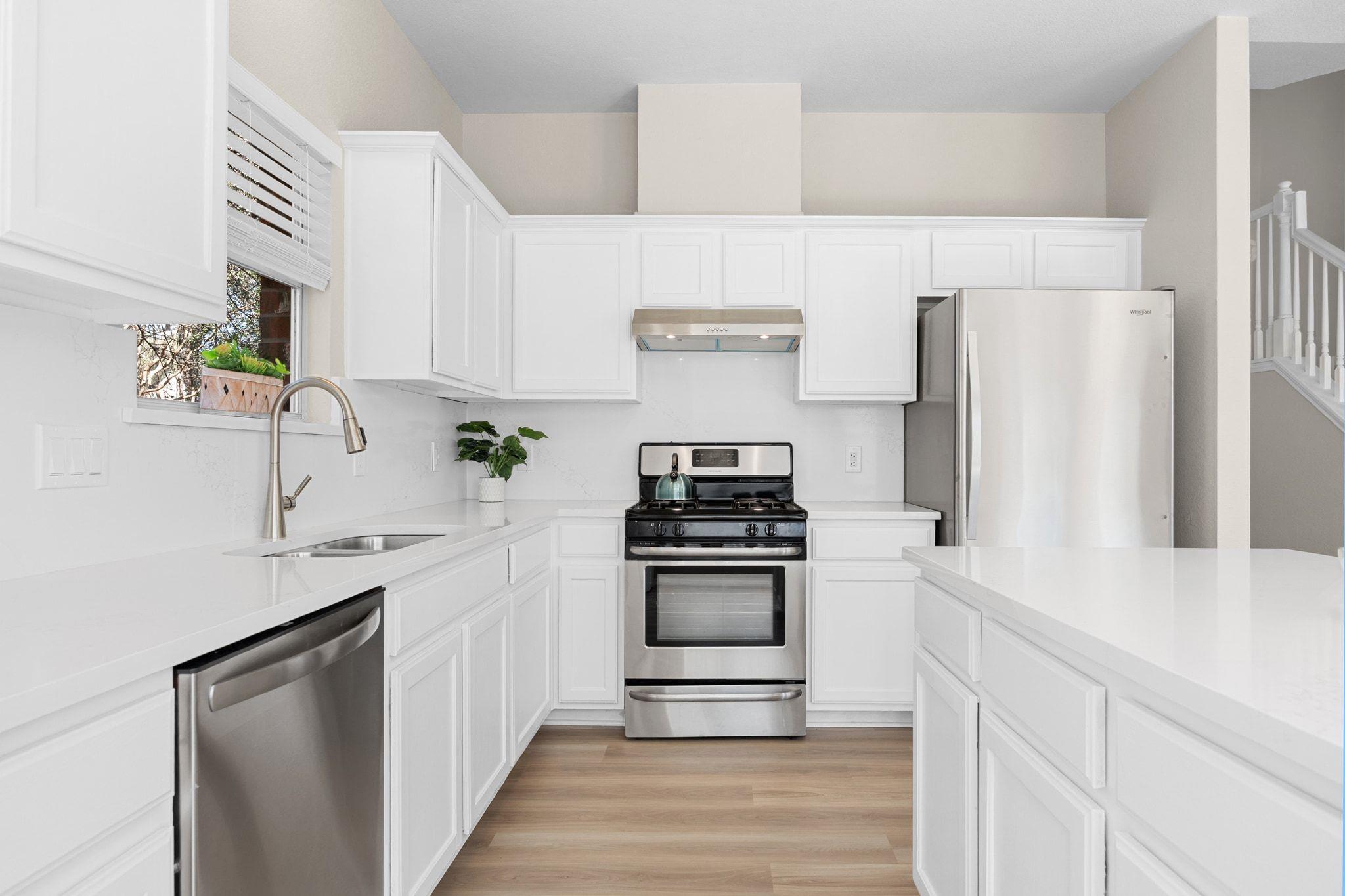 8133 Luling Ln, Austin, TX 78729