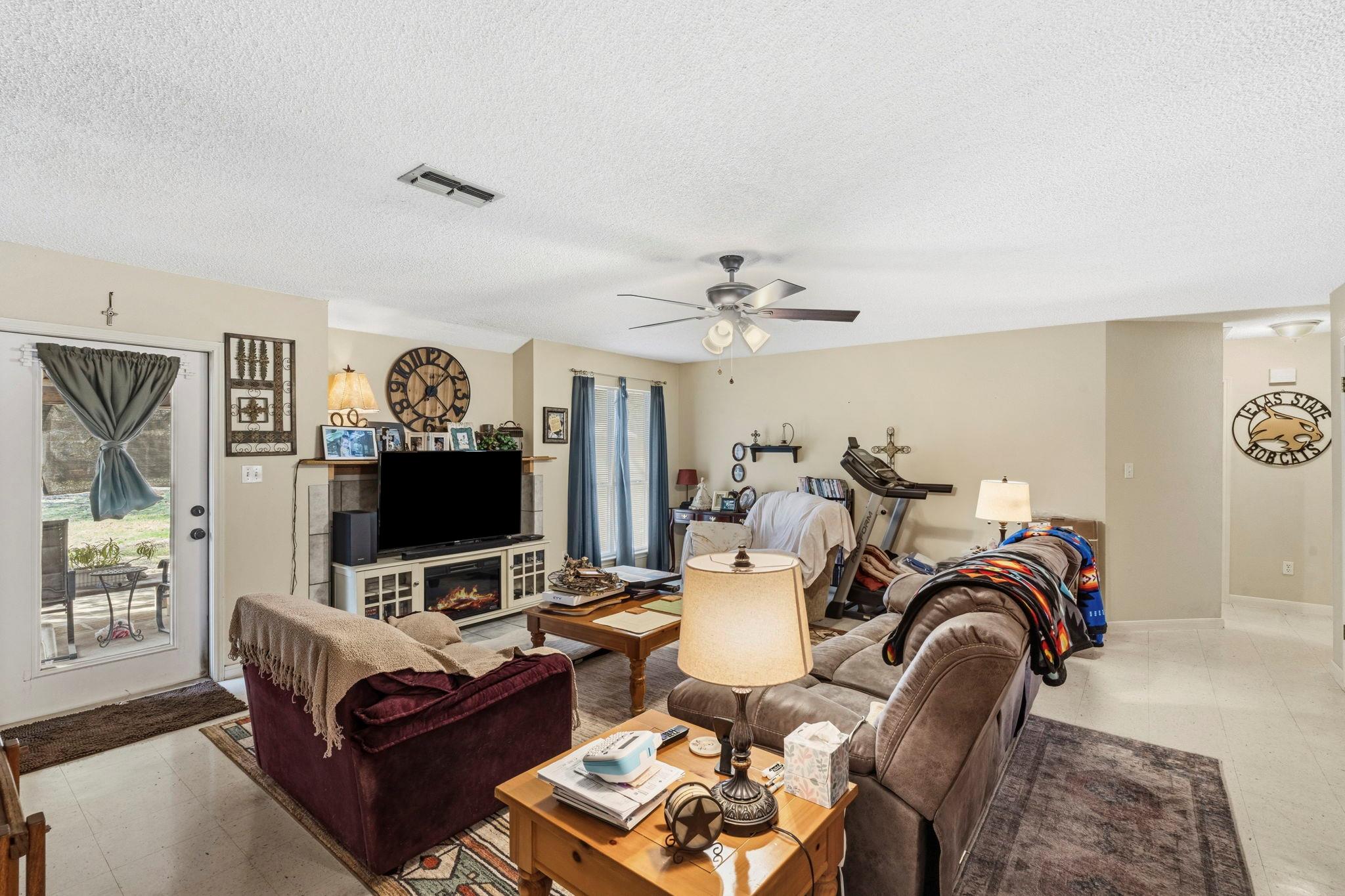 215 Harmons Way, San Marcos, TX 78666