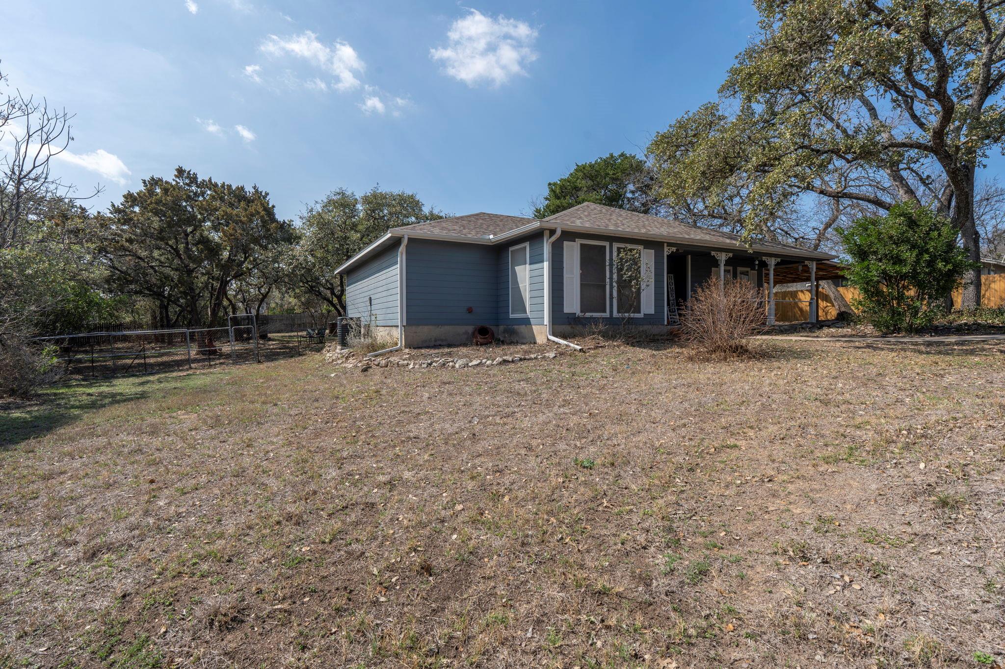 215 Harmons Way, San Marcos, TX 78666