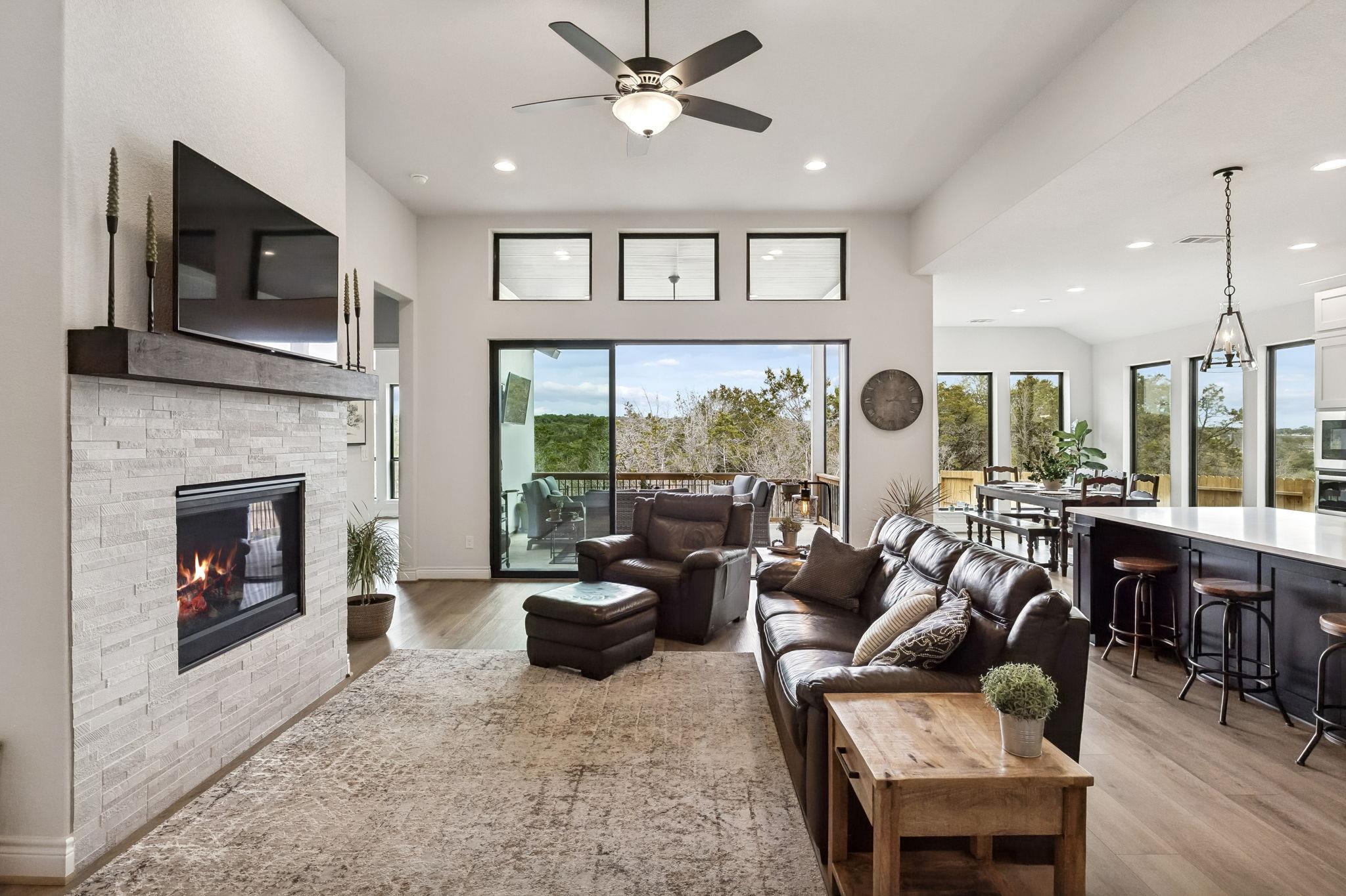 828 Teakmill Trl, San Marcos, TX 78666